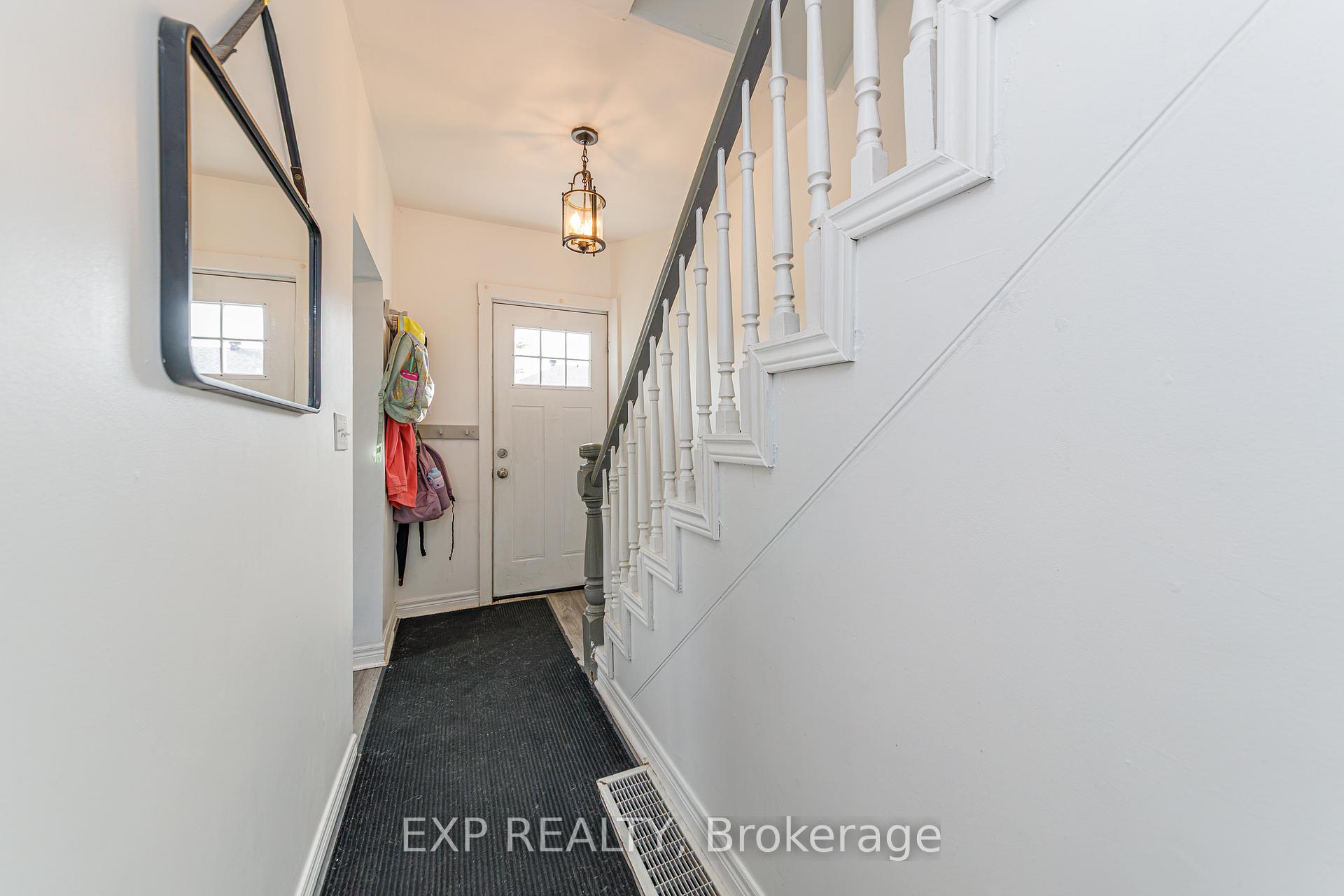 Photo 2 of 22 St Johns Way, Arnprior, Arnprior — HOMEH