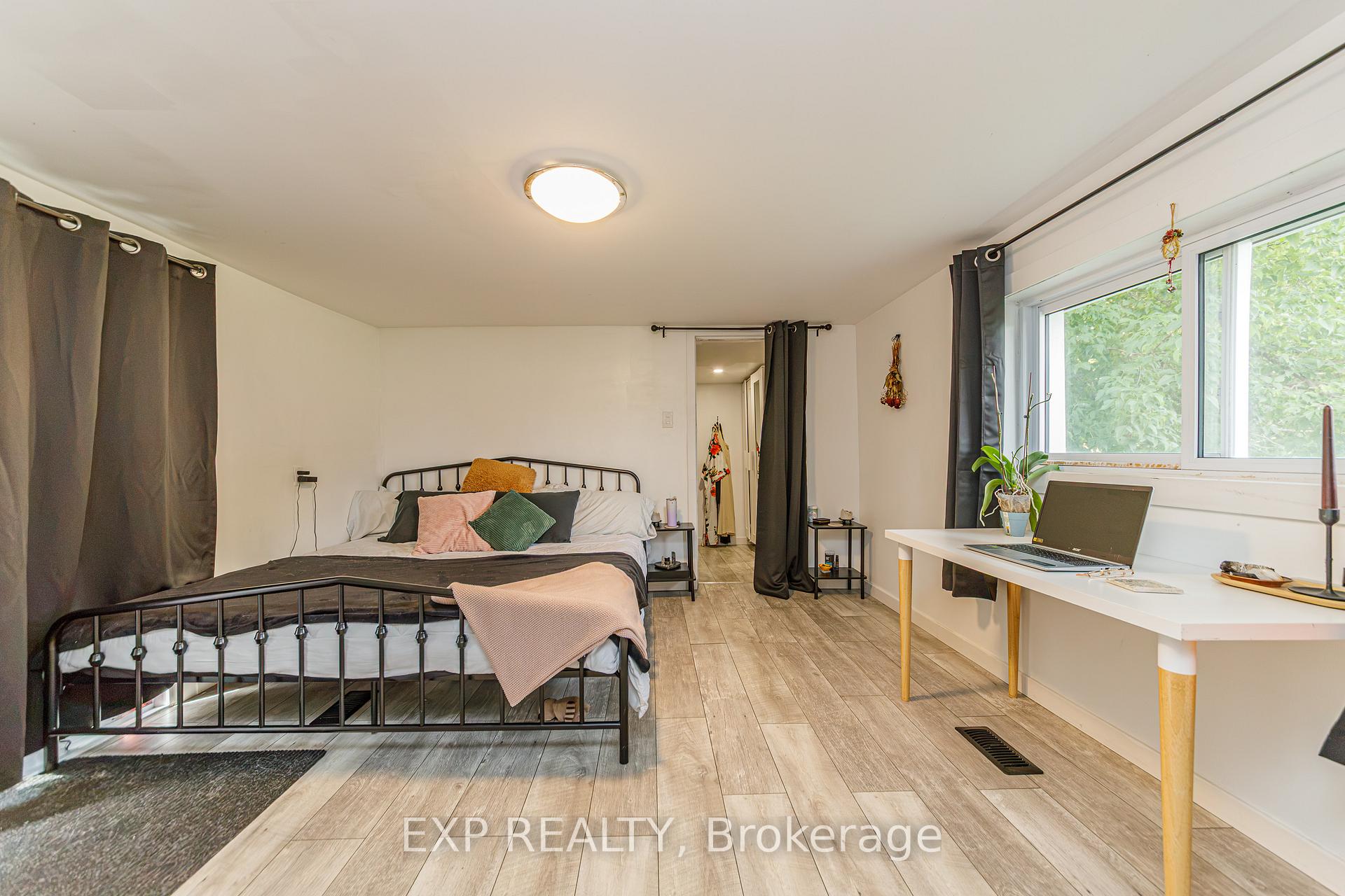 Photo 11 of 22 St Johns Way, Arnprior, Arnprior — HOMEH