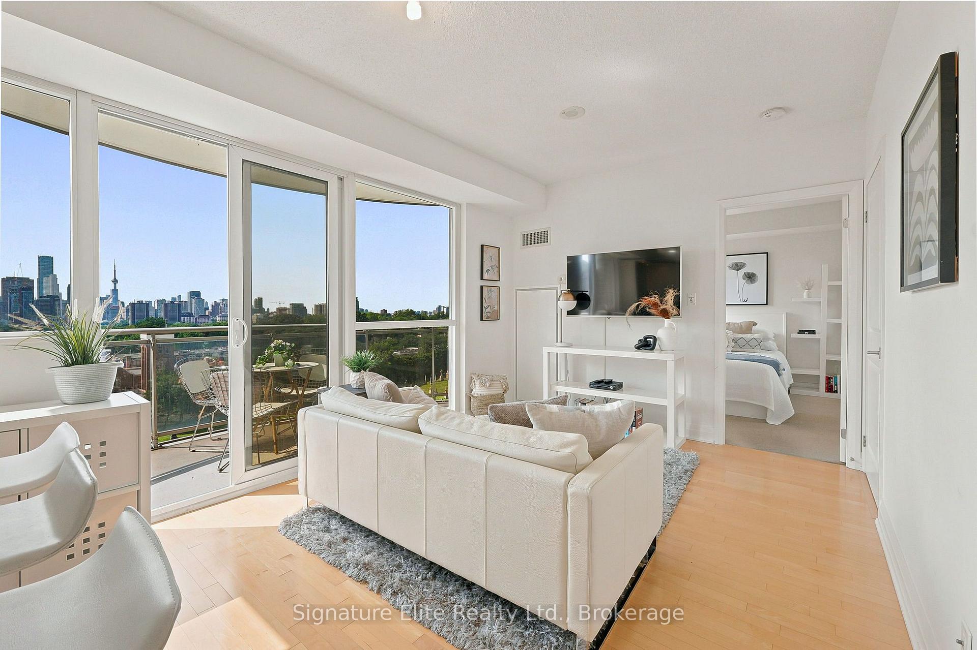 Photo 6 of Unit 902, 1430 Yonge Street, Toronto, Yonge-St. Clair — HOMEH