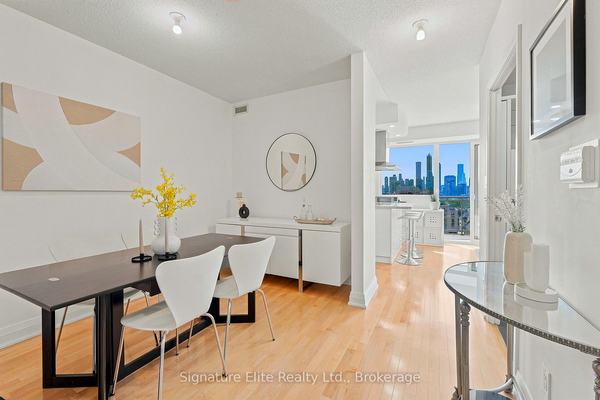 Photo 8 of Unit 902, 1430 Yonge Street, Toronto, Yonge-St. Clair — HOMEH