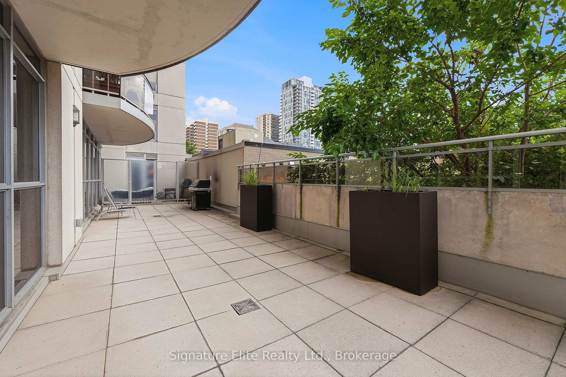 Photo 41 of Unit 902, 1430 Yonge Street, Toronto, Yonge-St. Clair — HOMEH
