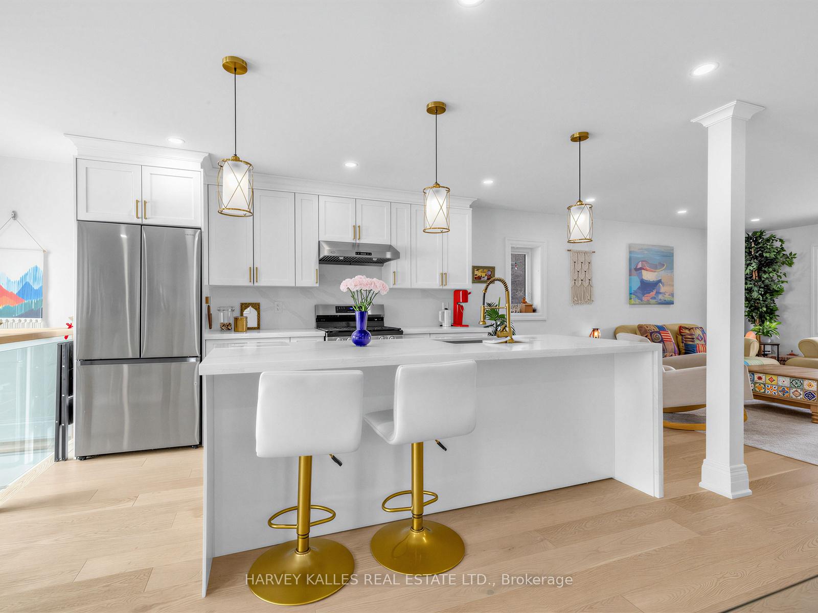 Photo 6 of 123 Sand Road, East Gwillimbury, Holland Landing — HOMEH