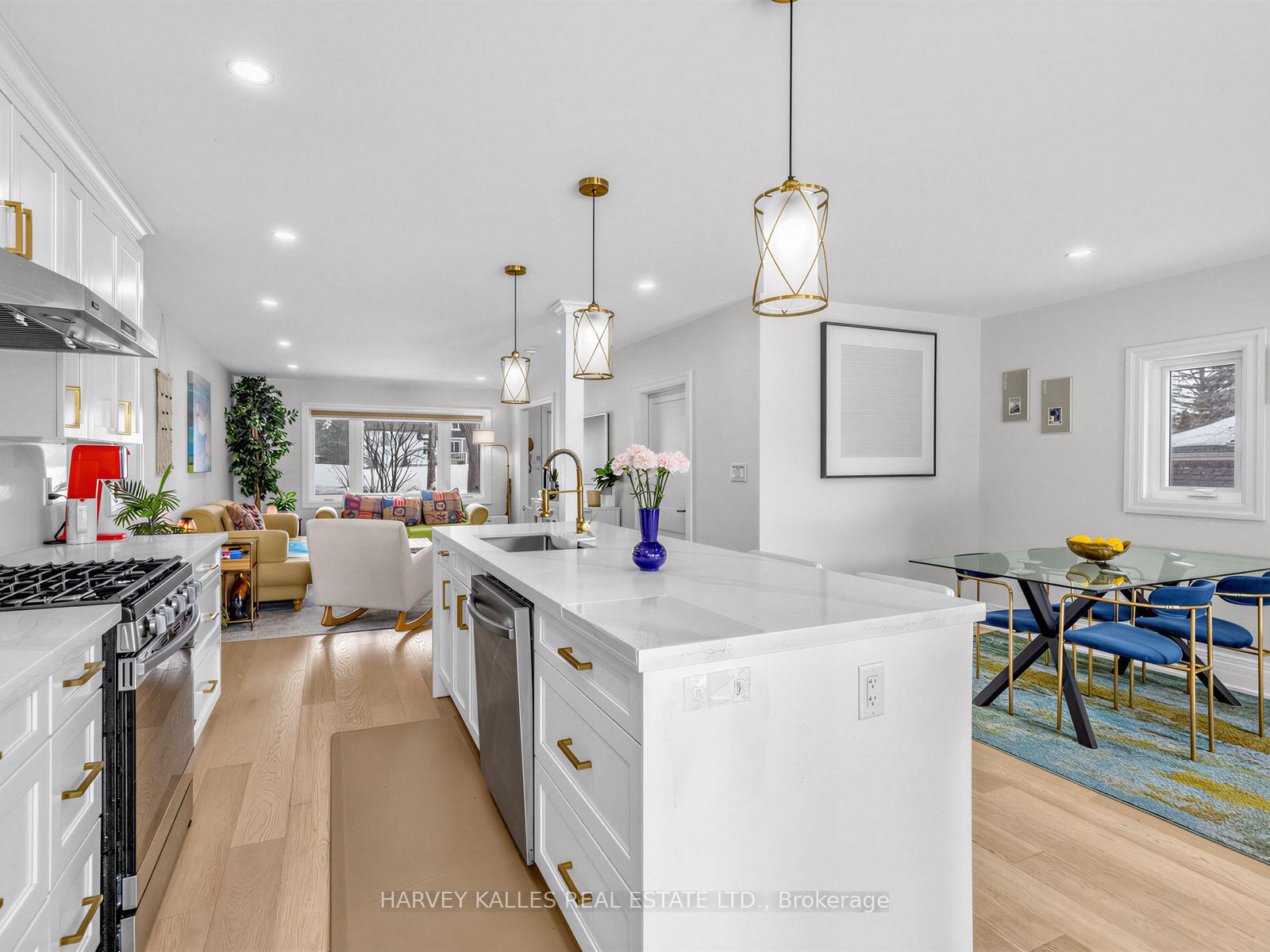Photo 7 of 123 Sand Road, East Gwillimbury, Holland Landing — HOMEH