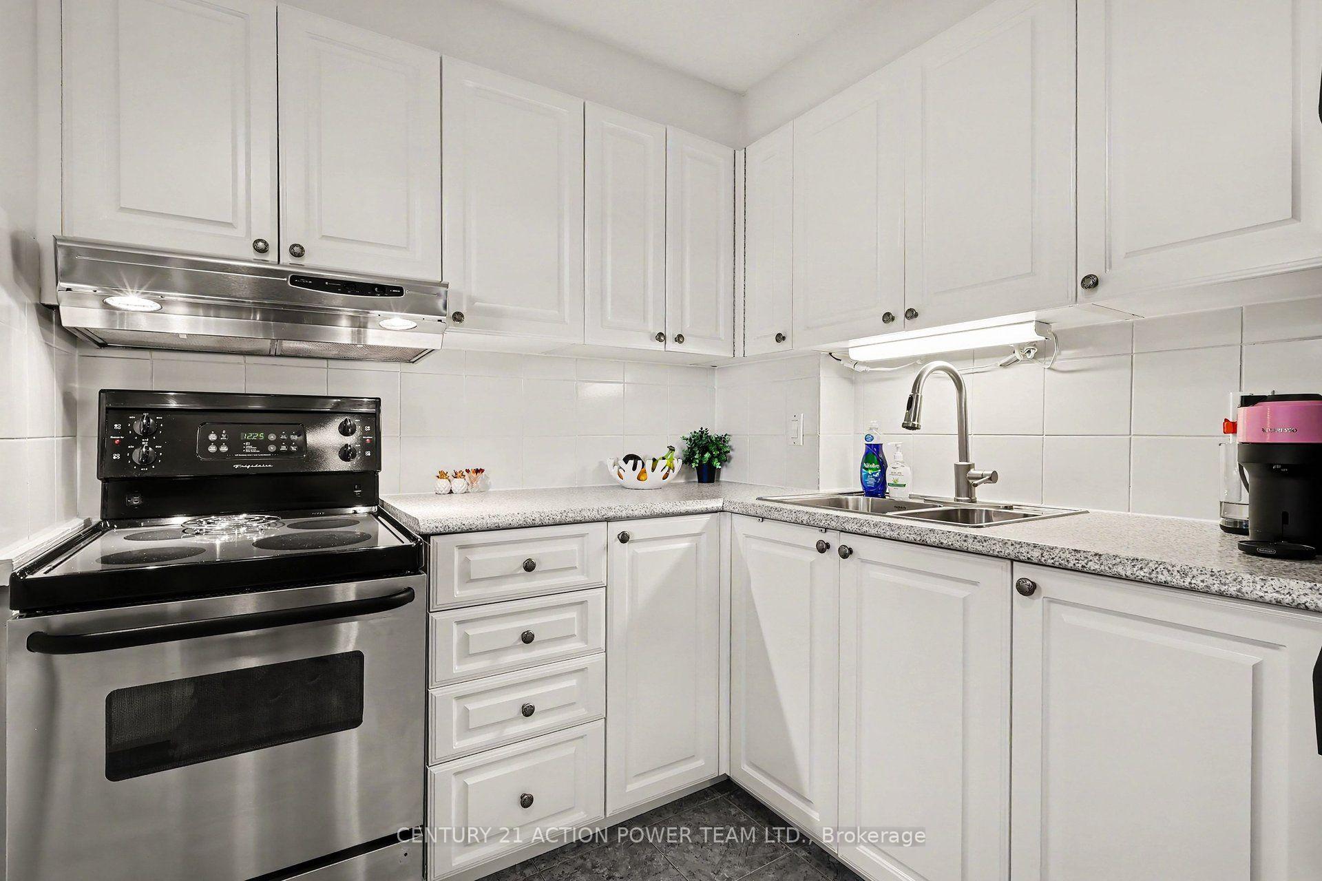 Photo 5 of Unit 1006, 915 Elmsmere Road, Ottawa, Beacon Hill South — HOMEH