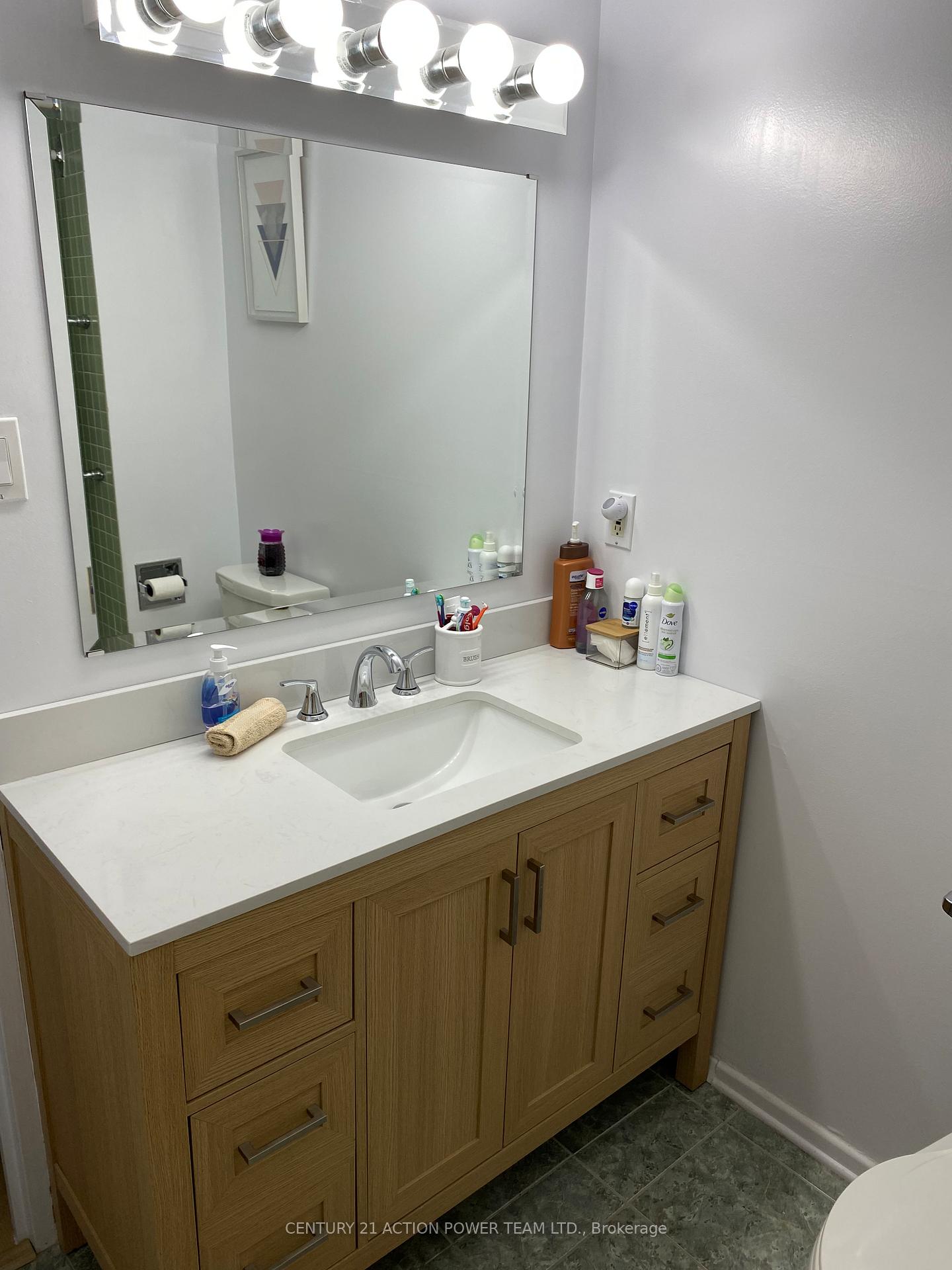 Photo 15 of Unit 1006, 915 Elmsmere Road, Ottawa, Beacon Hill South — HOMEH