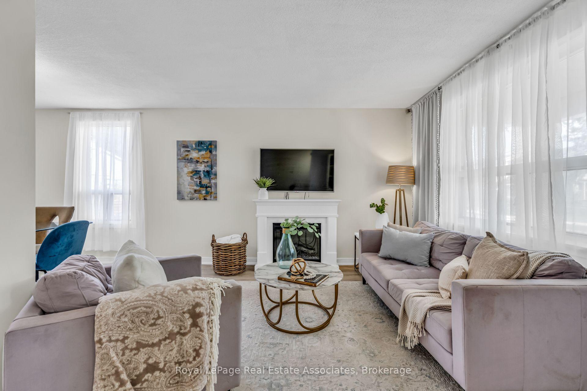 Photo 11 of 62 Rowntree Avenue, Toronto, Weston-Pellam Park — HOMEH