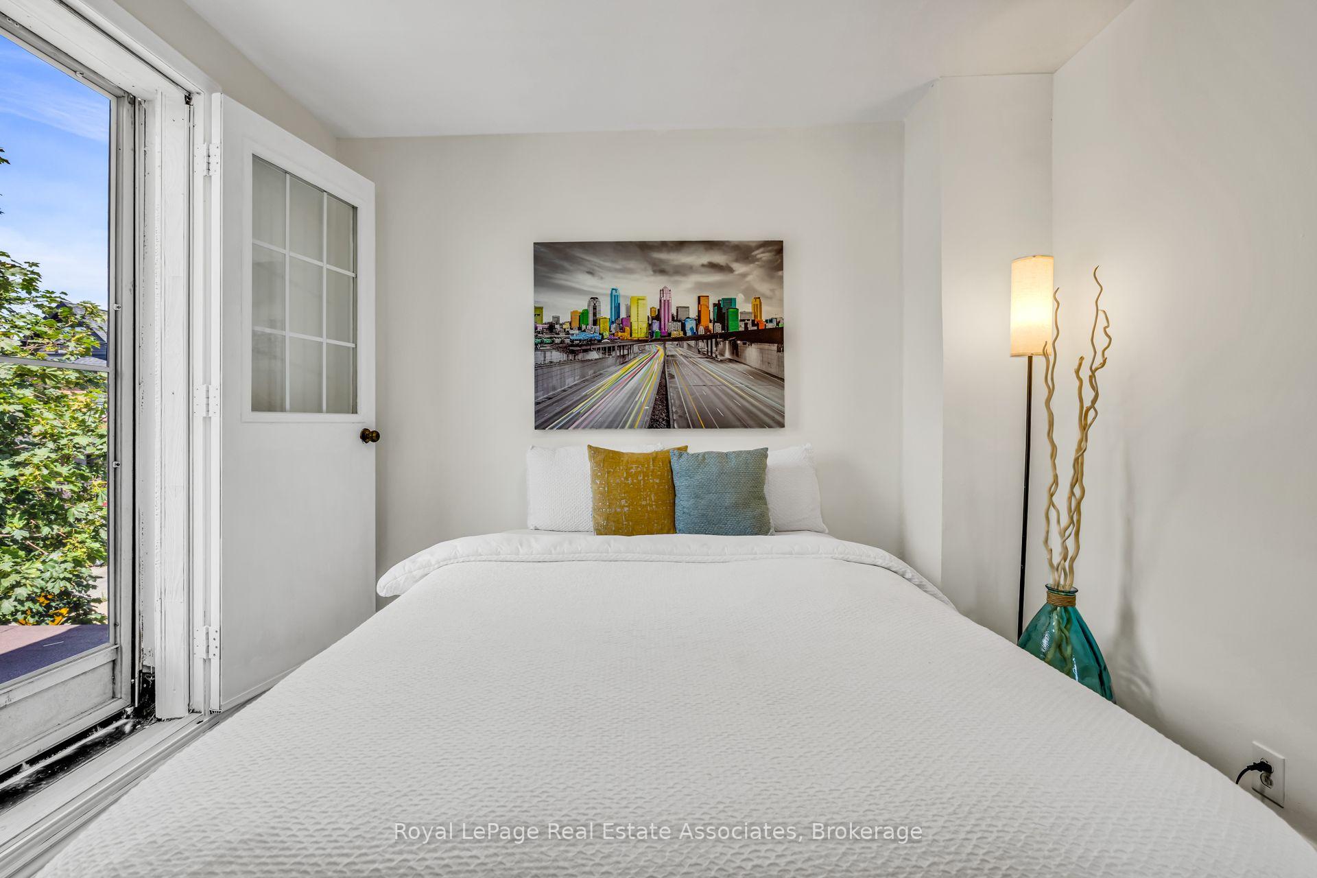 Photo 35 of 62 Rowntree Avenue, Toronto, Weston-Pellam Park — HOMEH