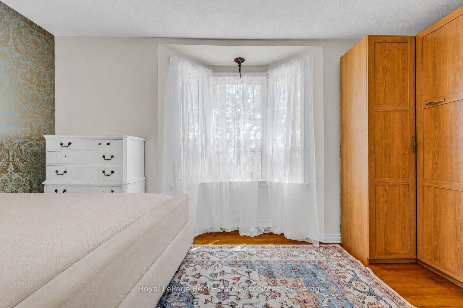 Photo 39 of 62 Rowntree Avenue, Toronto, Weston-Pellam Park — HOMEH