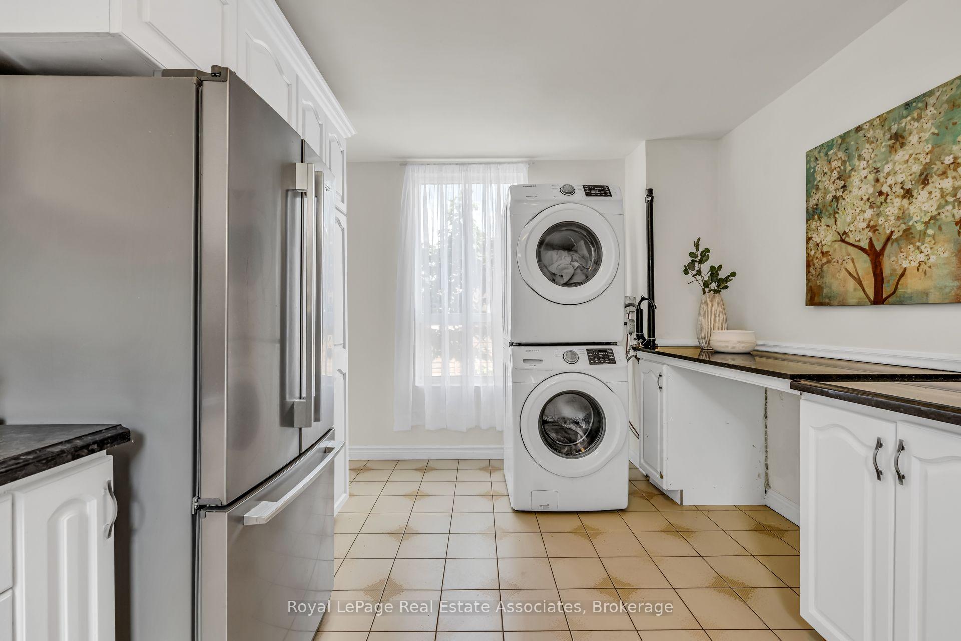 Photo 23 of 62 Rowntree Avenue, Toronto, Weston-Pellam Park — HOMEH