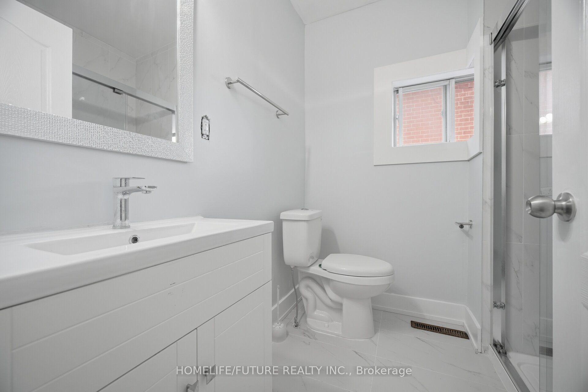 Photo 17 of 33 Brock Street, Halton Hills, Acton — HOMEH
