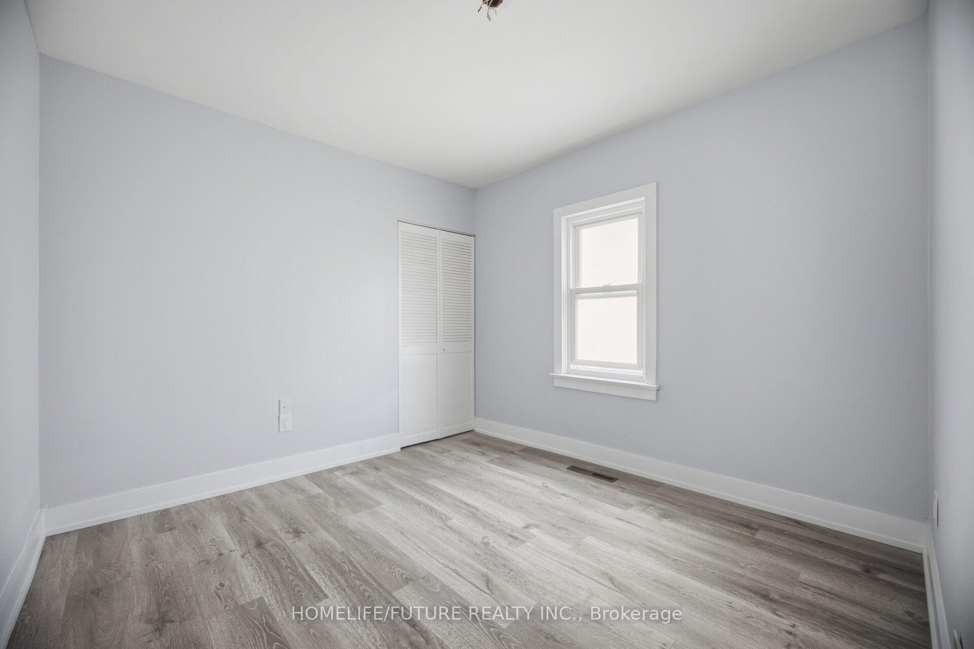 Photo 19 of 33 Brock Street, Halton Hills, Acton — HOMEH