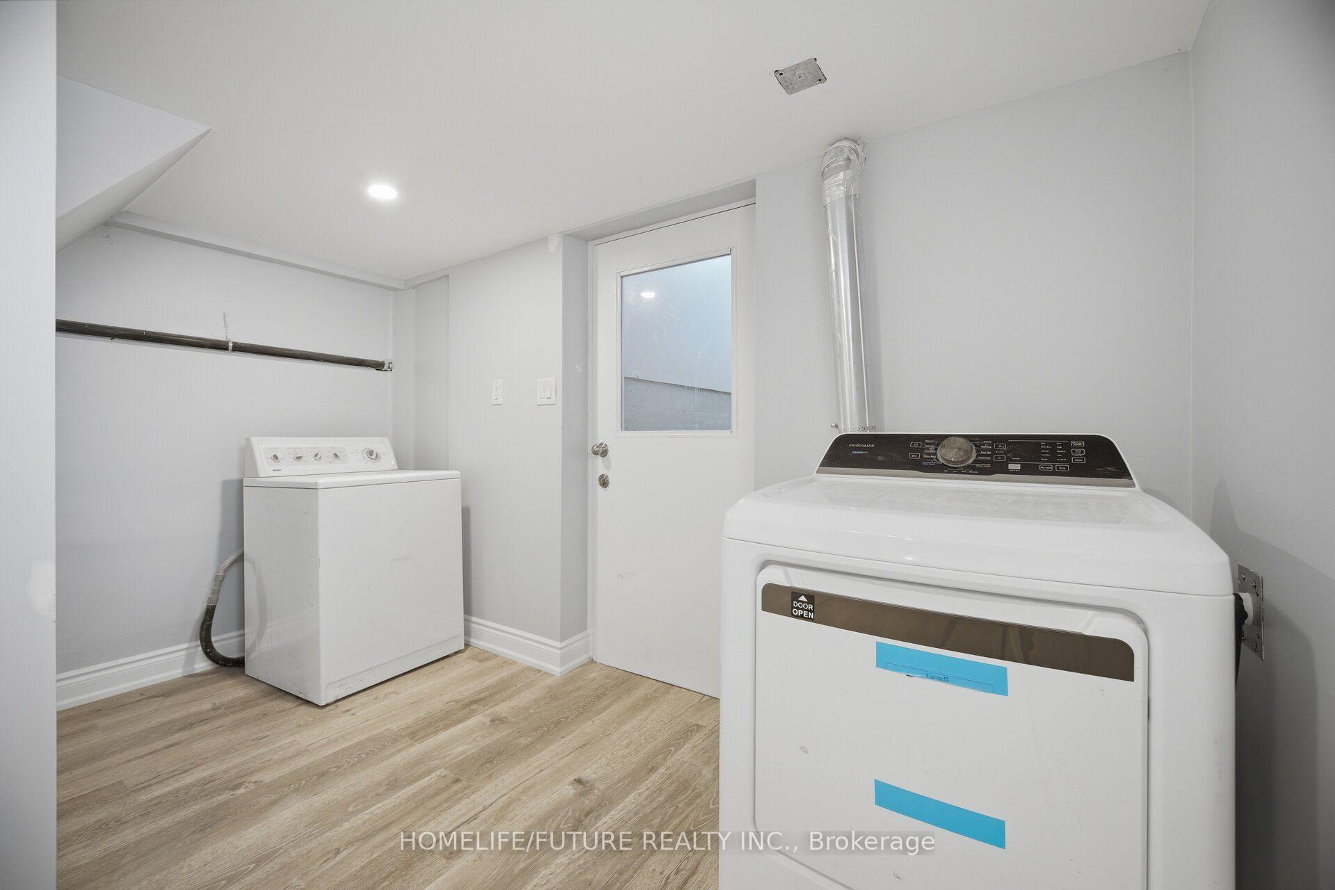 Photo 41 of 33 Brock Street, Halton Hills, Acton — HOMEH