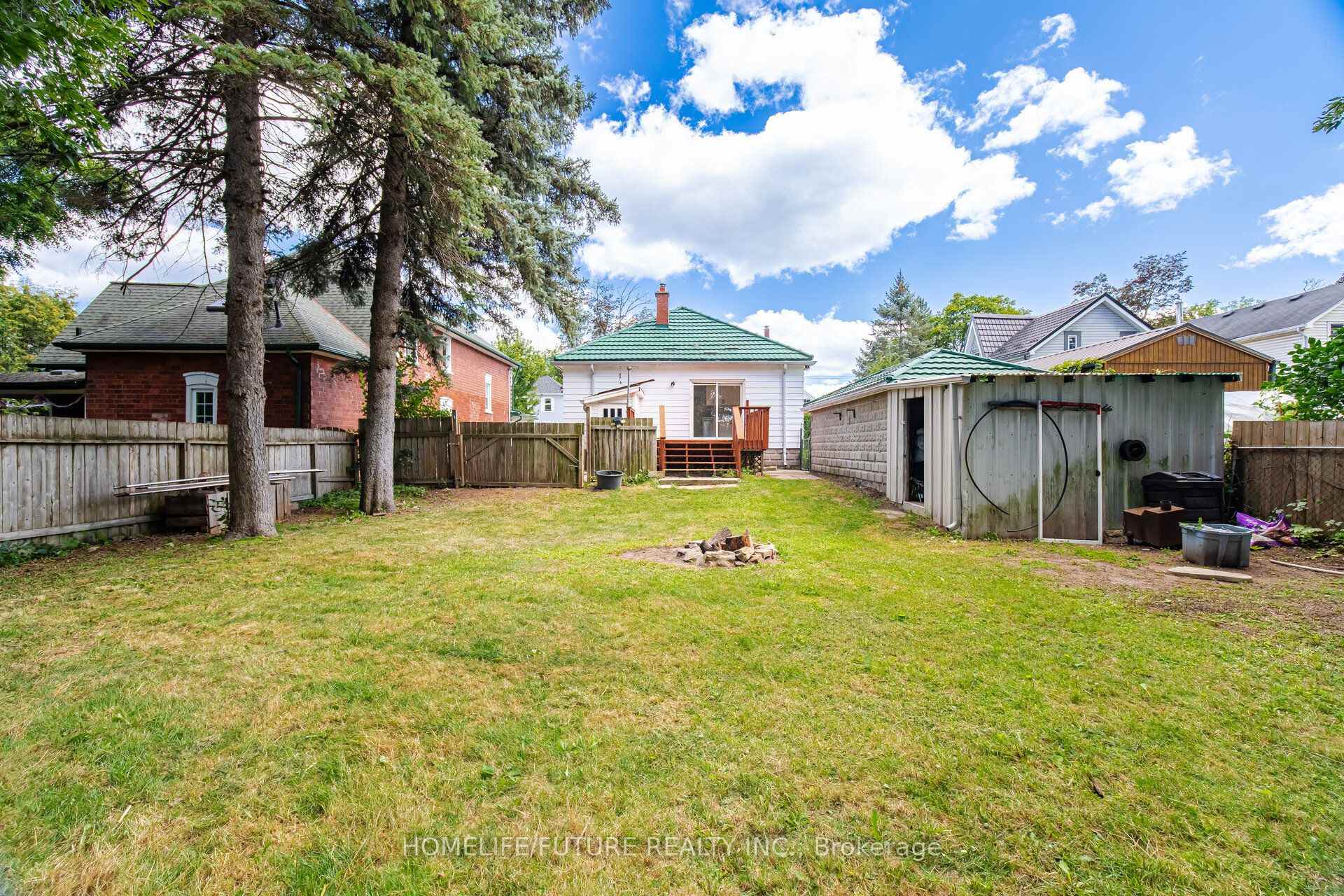Photo 47 of 33 Brock Street, Halton Hills, Acton — HOMEH