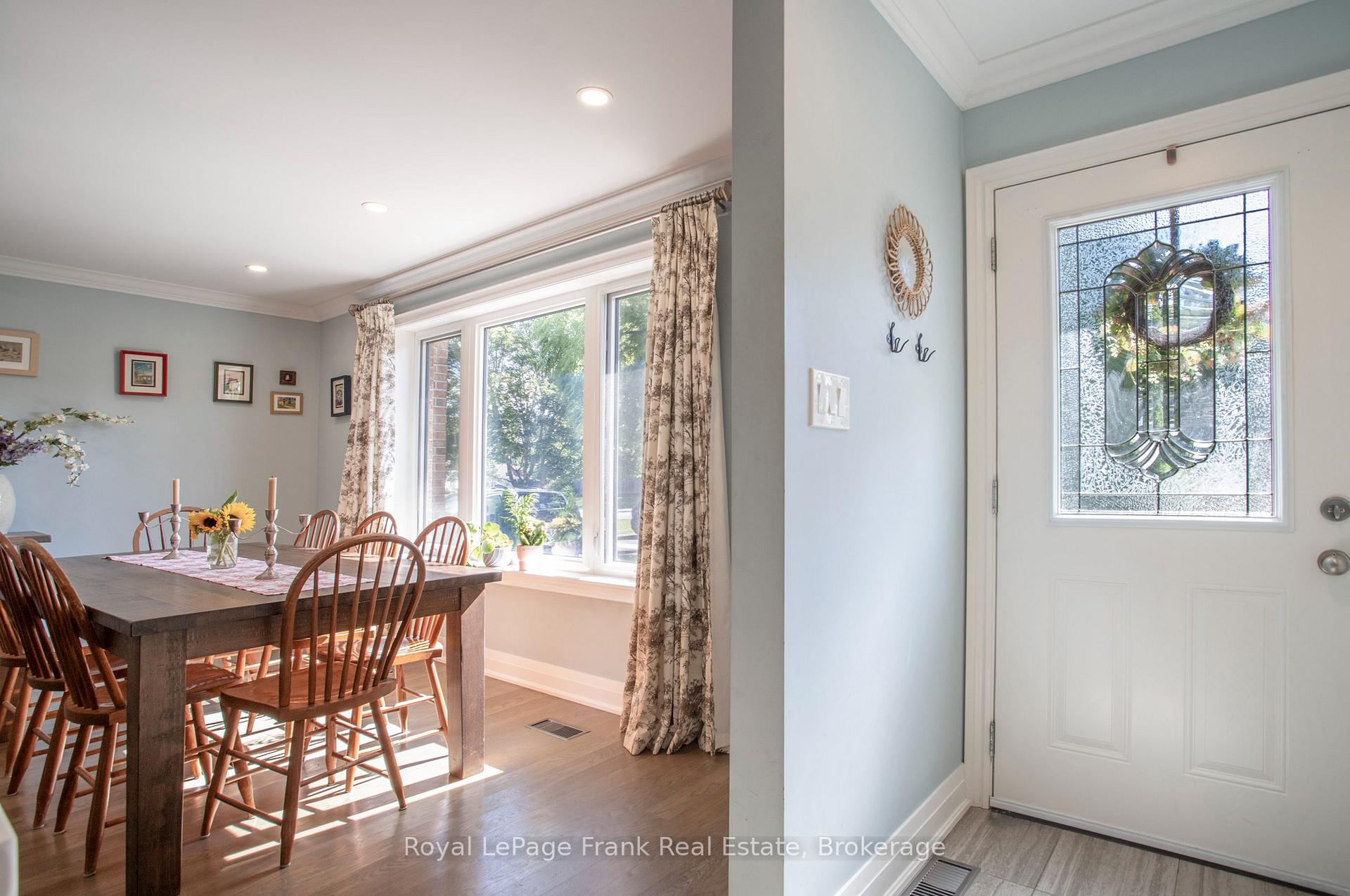 Photo 8 of 82 Union Avenue, Scugog, Port Perry — HOMEH