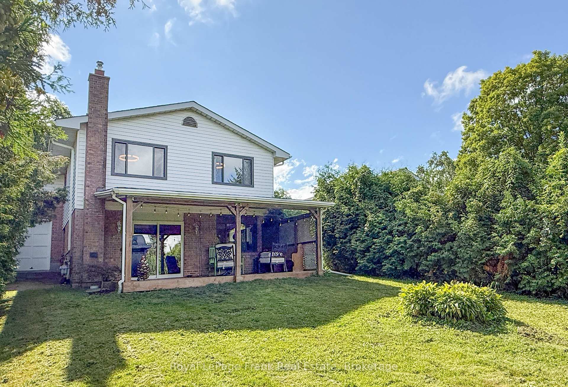 Photo 36 of 82 Union Avenue, Scugog, Port Perry — HOMEH
