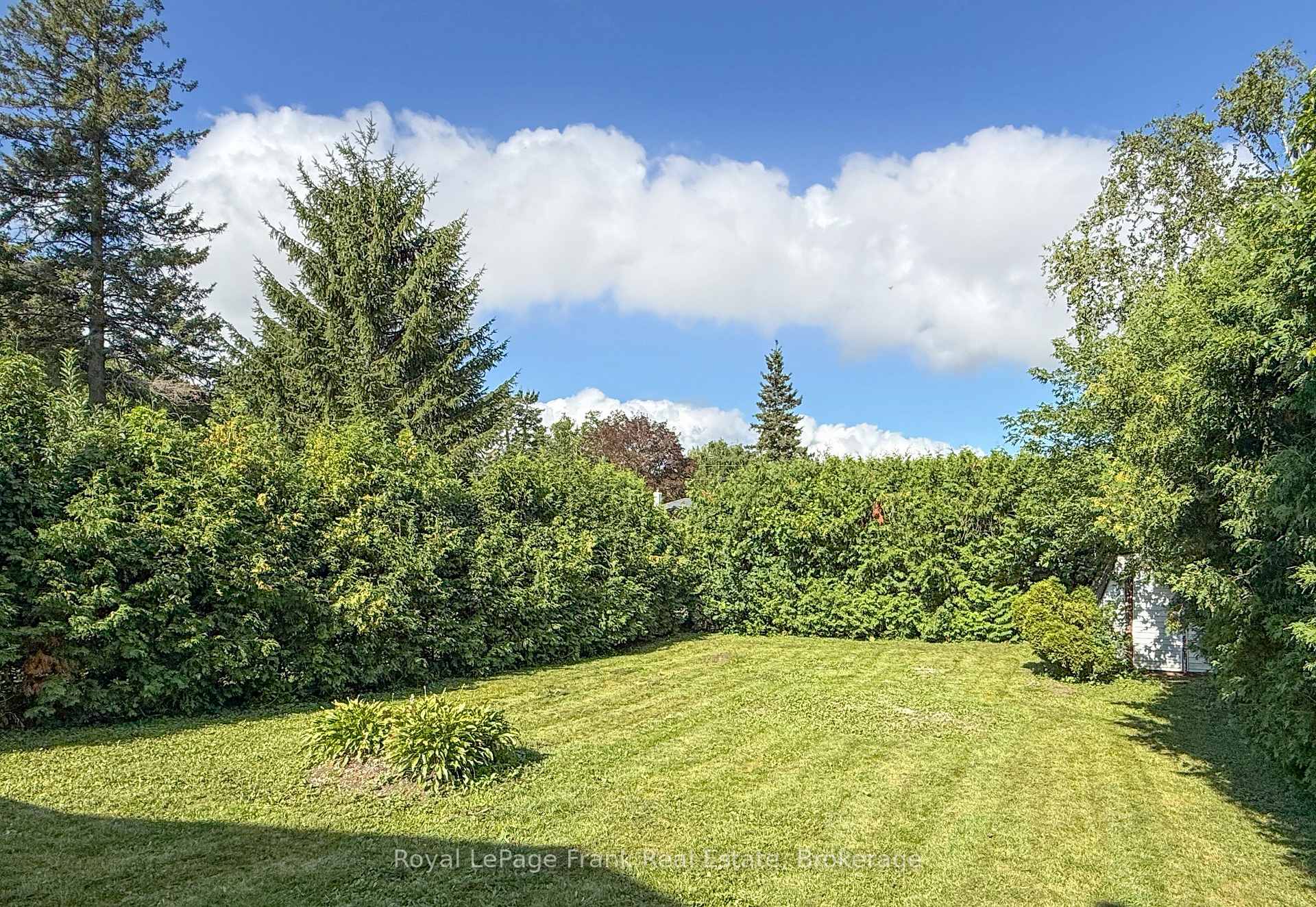 Photo 42 of 82 Union Avenue, Scugog, Port Perry — HOMEH