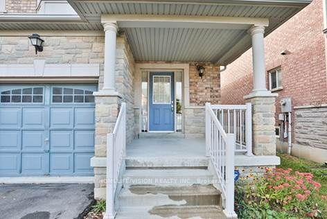 Photo 2 of 36 Twin Hill Crescent, Vaughan, Vellore Village — HOMEH