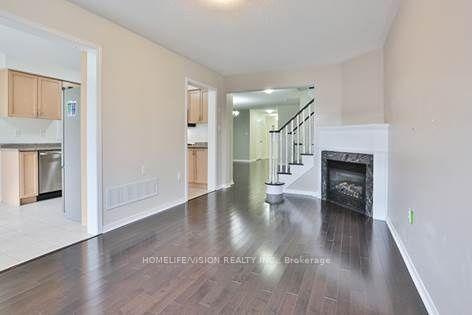 Photo 8 of 36 Twin Hill Crescent, Vaughan, Vellore Village — HOMEH
