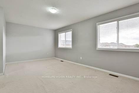 Photo 12 of 36 Twin Hill Crescent, Vaughan, Vellore Village — HOMEH