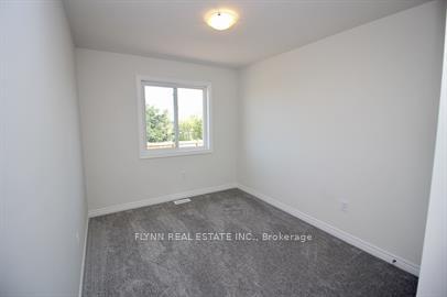Photo 8 of 95 Pinot Crescent, Hamilton, Fruitland — HOMEH
