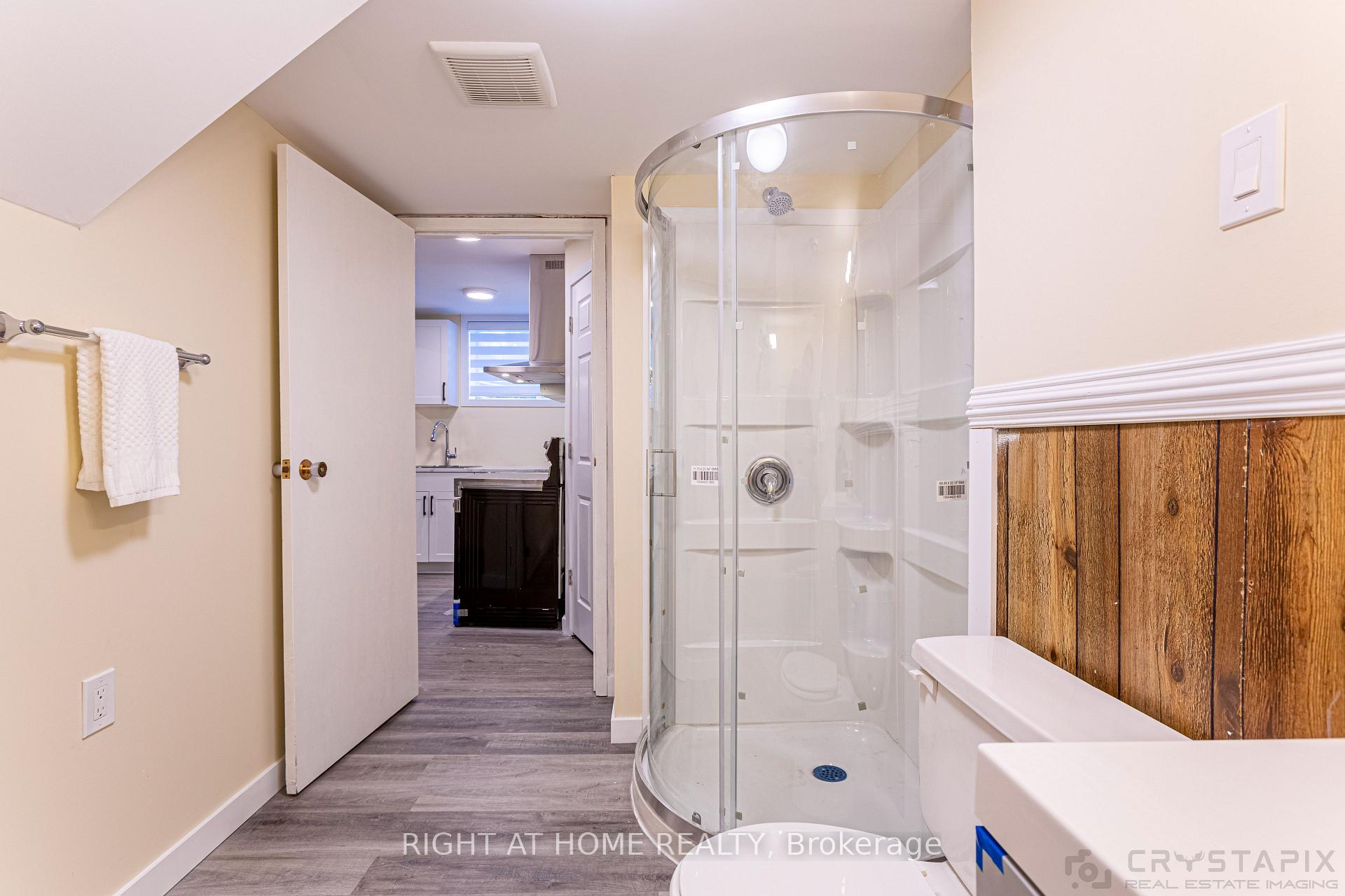 Photo 9 of Unit Lower, 19 Windingway Crescent, London, North F — HOMEH