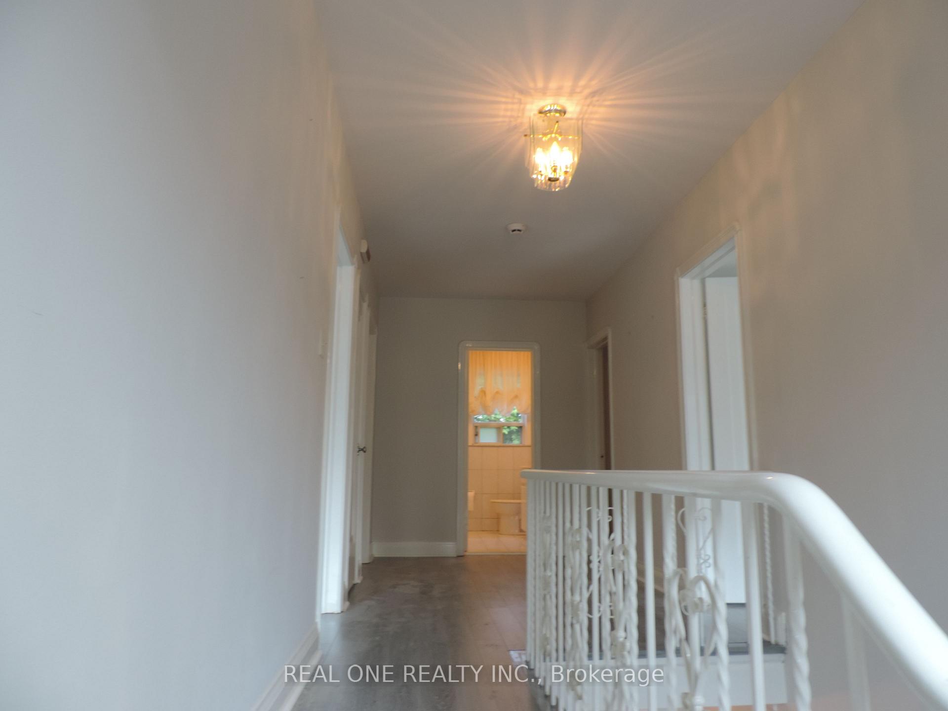 Photo 8 of 616 Briar Hill Avenue, Toronto, Forest Hill North — HOMEH