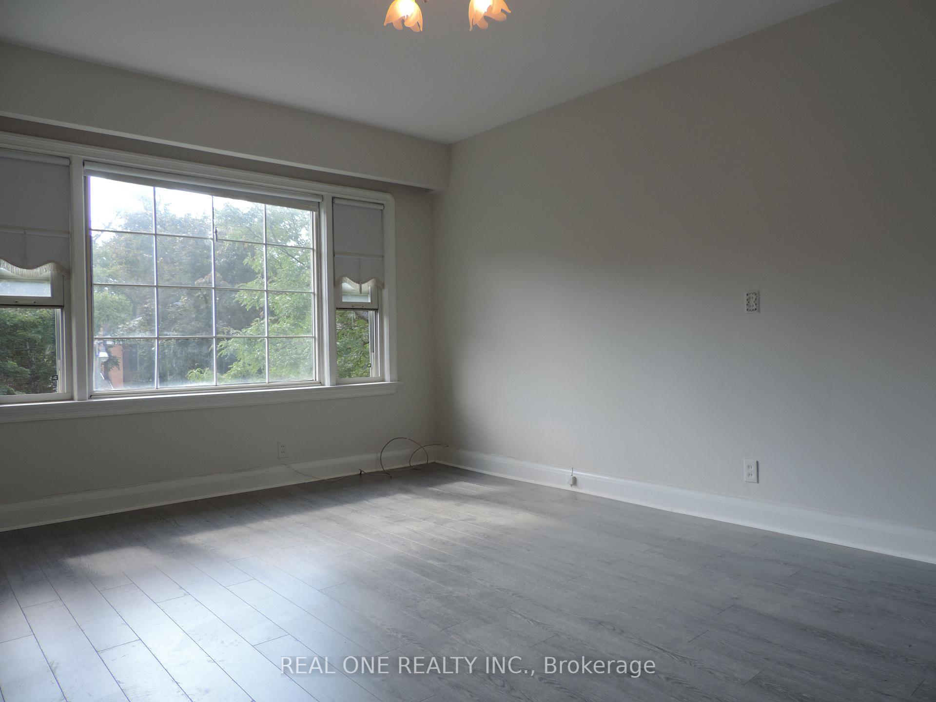 Photo 13 of 616 Briar Hill Avenue, Toronto, Forest Hill North — HOMEH