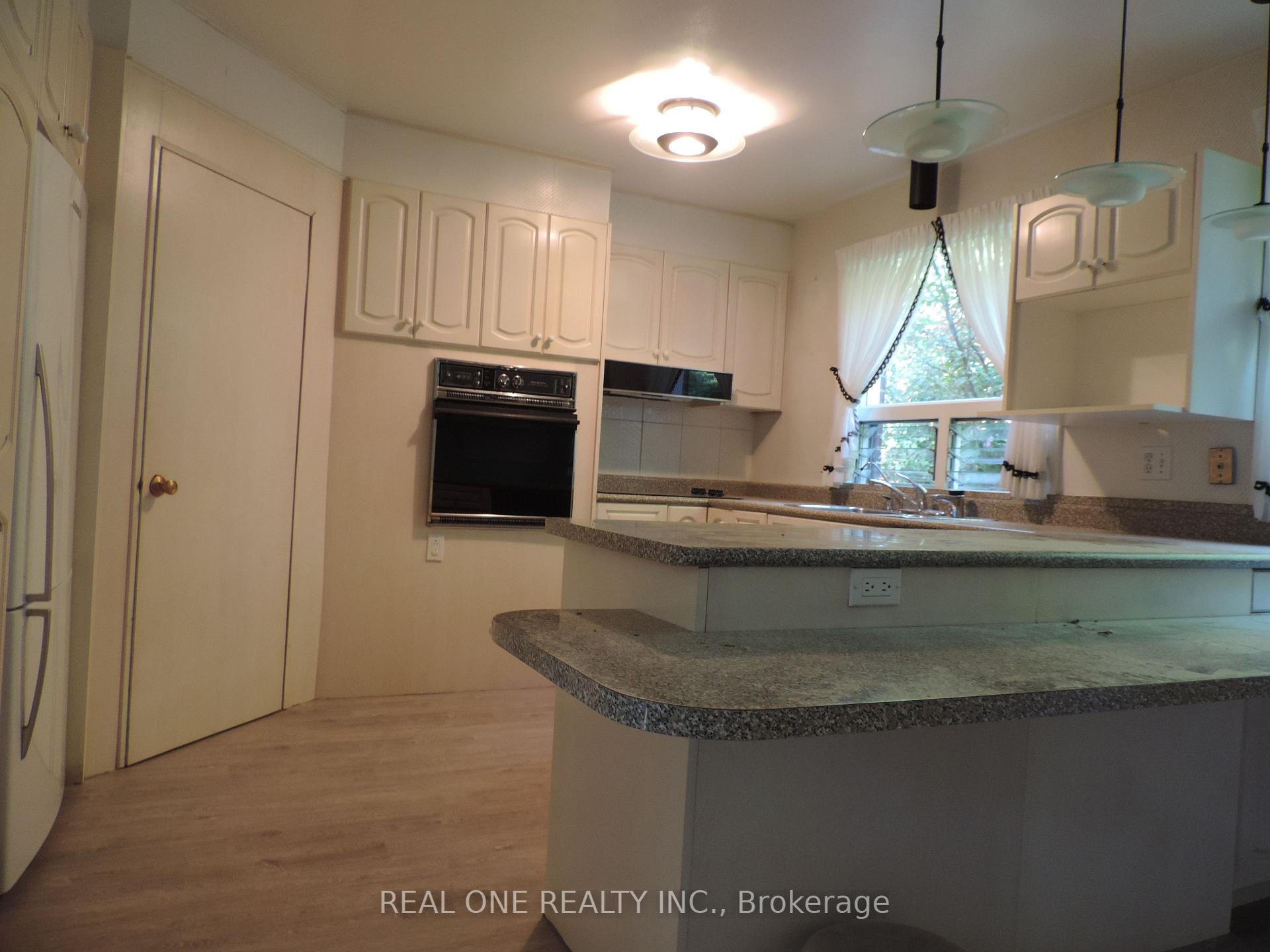 Photo 18 of 616 Briar Hill Avenue, Toronto, Forest Hill North — HOMEH