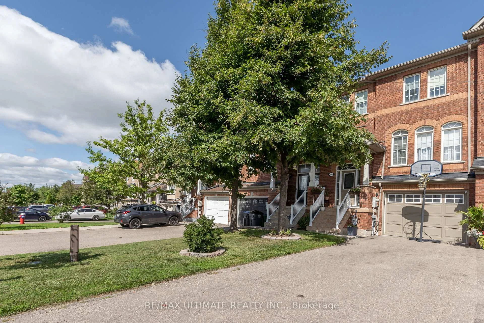 Photo 1 of 6560 Opera Glass Crescent, Mississauga, Meadowvale Village — HOMEH