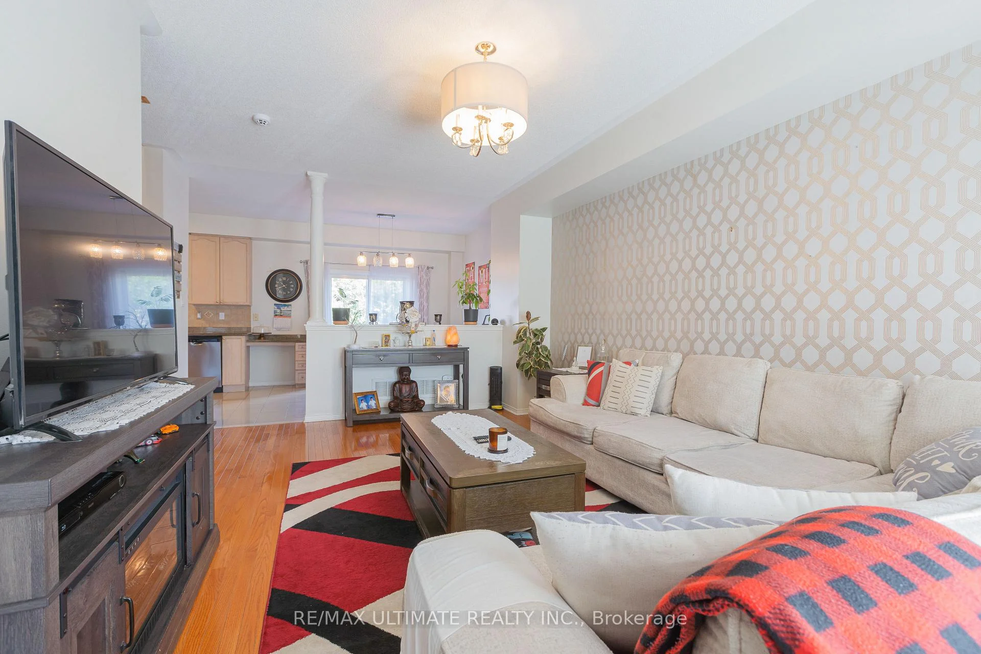 Photo 10 of 6560 Opera Glass Crescent, Mississauga, Meadowvale Village — HOMEH