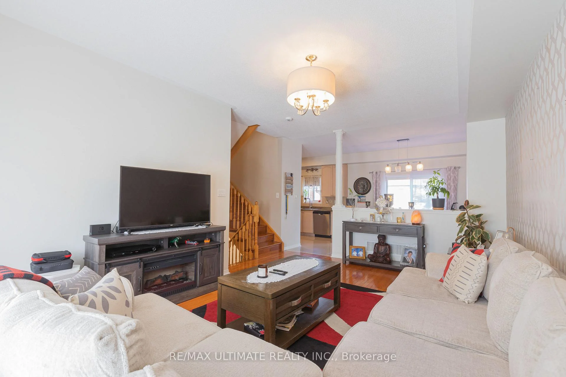 Photo 11 of 6560 Opera Glass Crescent, Mississauga, Meadowvale Village — HOMEH