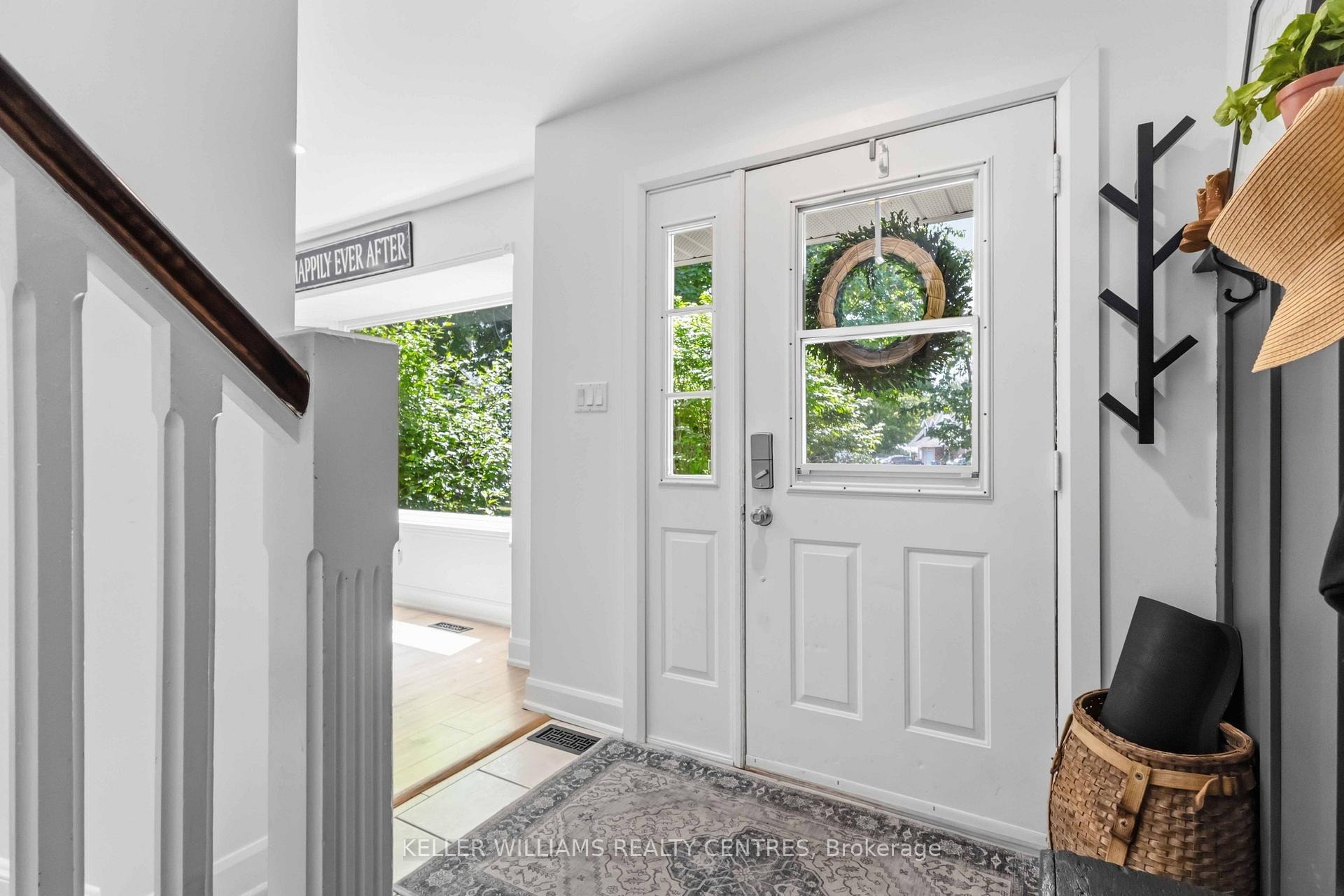 Photo 4 of 14 Centro Court, Georgina, Historic Lakeshore Communities — HOMEH