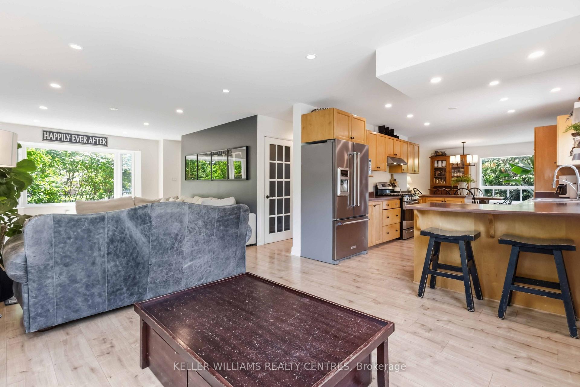 Photo 8 of 14 Centro Court, Georgina, Historic Lakeshore Communities — HOMEH