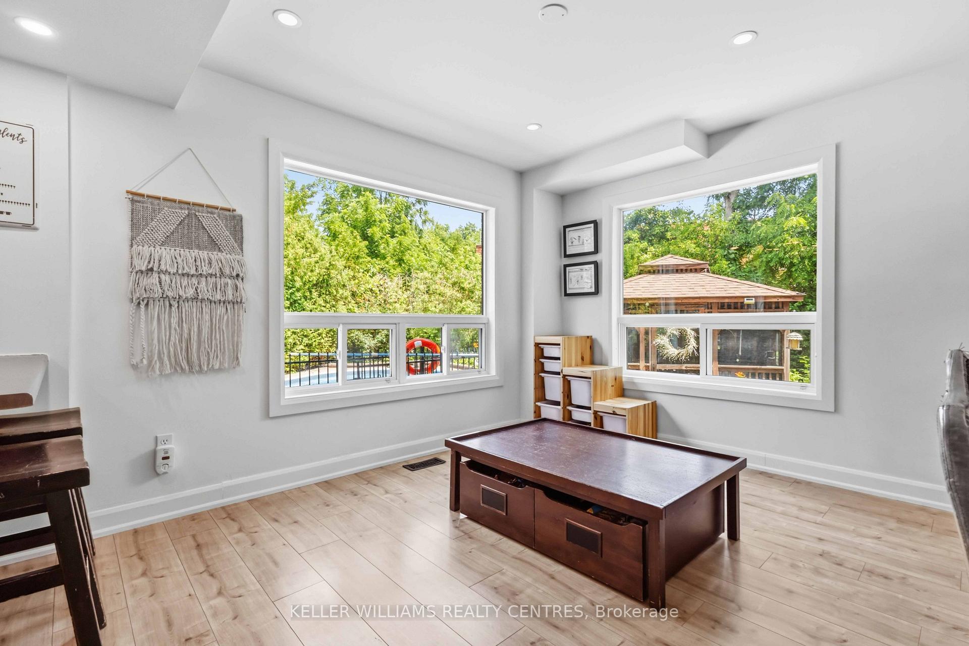 Photo 9 of 14 Centro Court, Georgina, Historic Lakeshore Communities — HOMEH