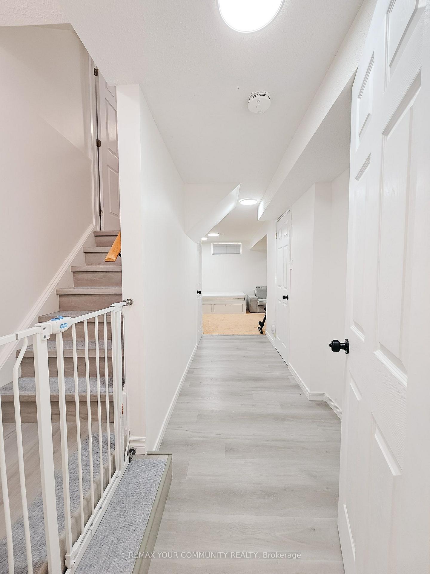 Photo 17 of 71 Highbrook Street, Kitchener, Laurentian Hills/Country Hills W — HOMEH