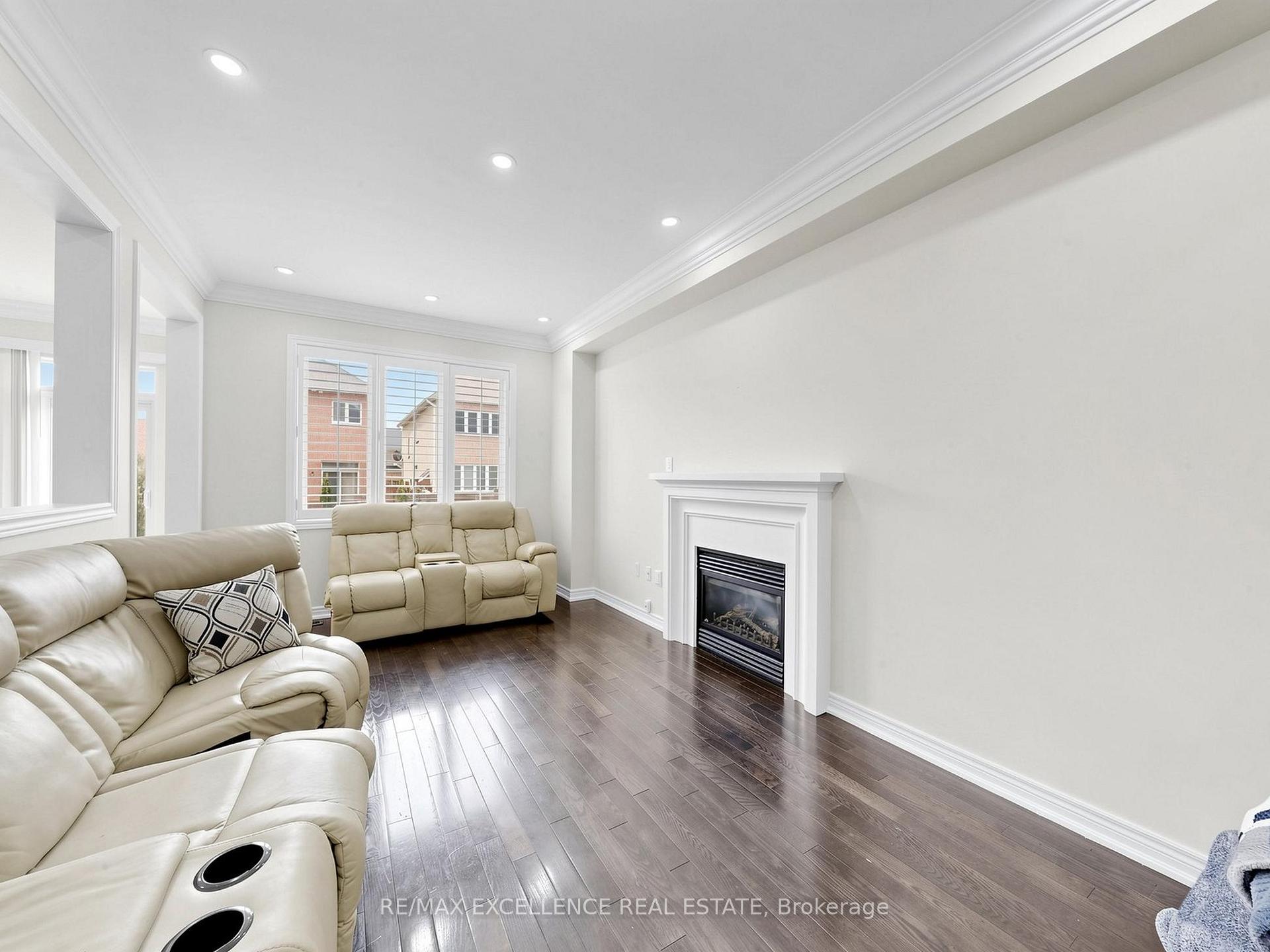Photo 6 of 61 Campwood Crescent, Brampton, Bram East — HOMEH