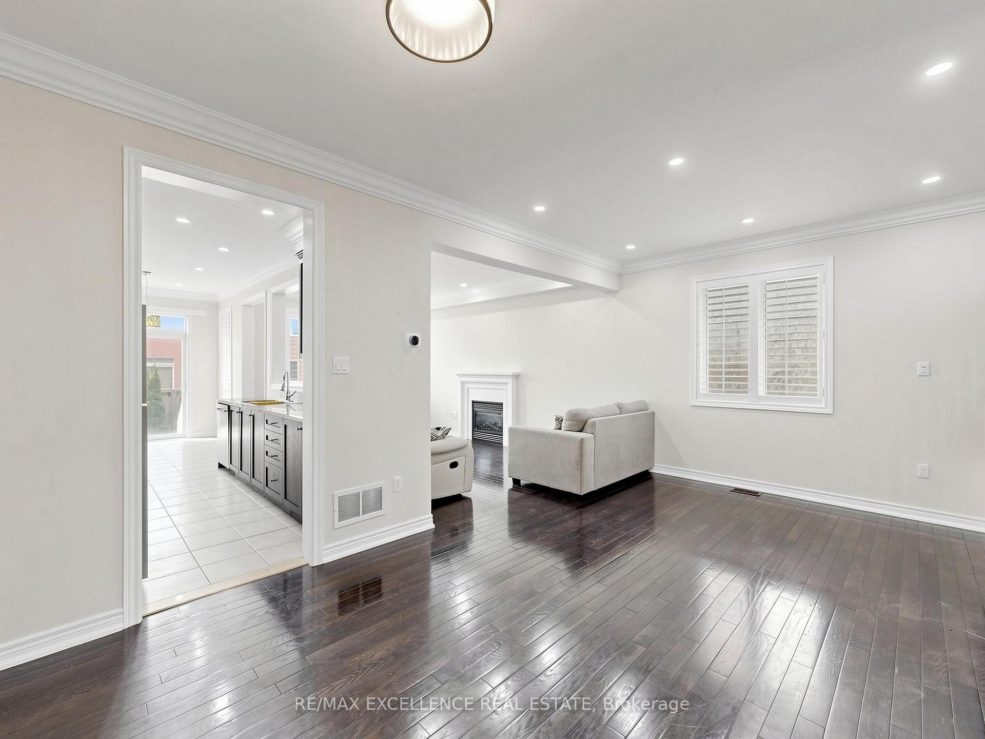 Photo 10 of 61 Campwood Crescent, Brampton, Bram East — HOMEH