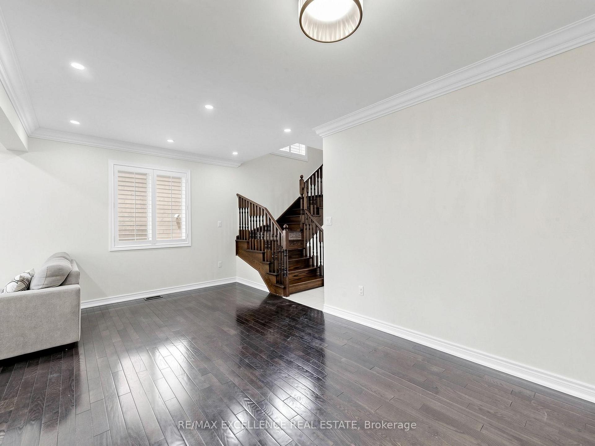 Photo 11 of 61 Campwood Crescent, Brampton, Bram East — HOMEH