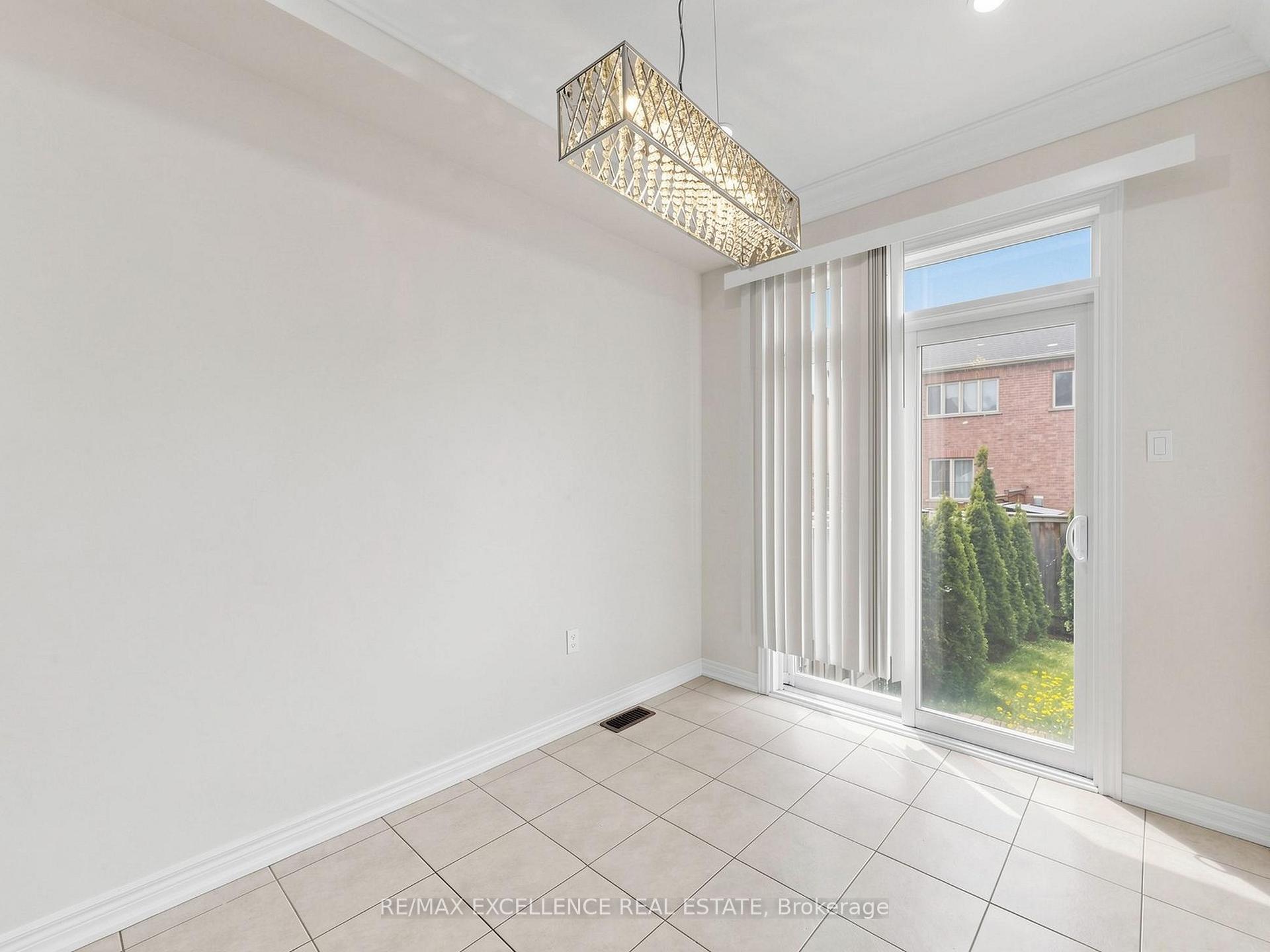 Photo 16 of 61 Campwood Crescent, Brampton, Bram East — HOMEH