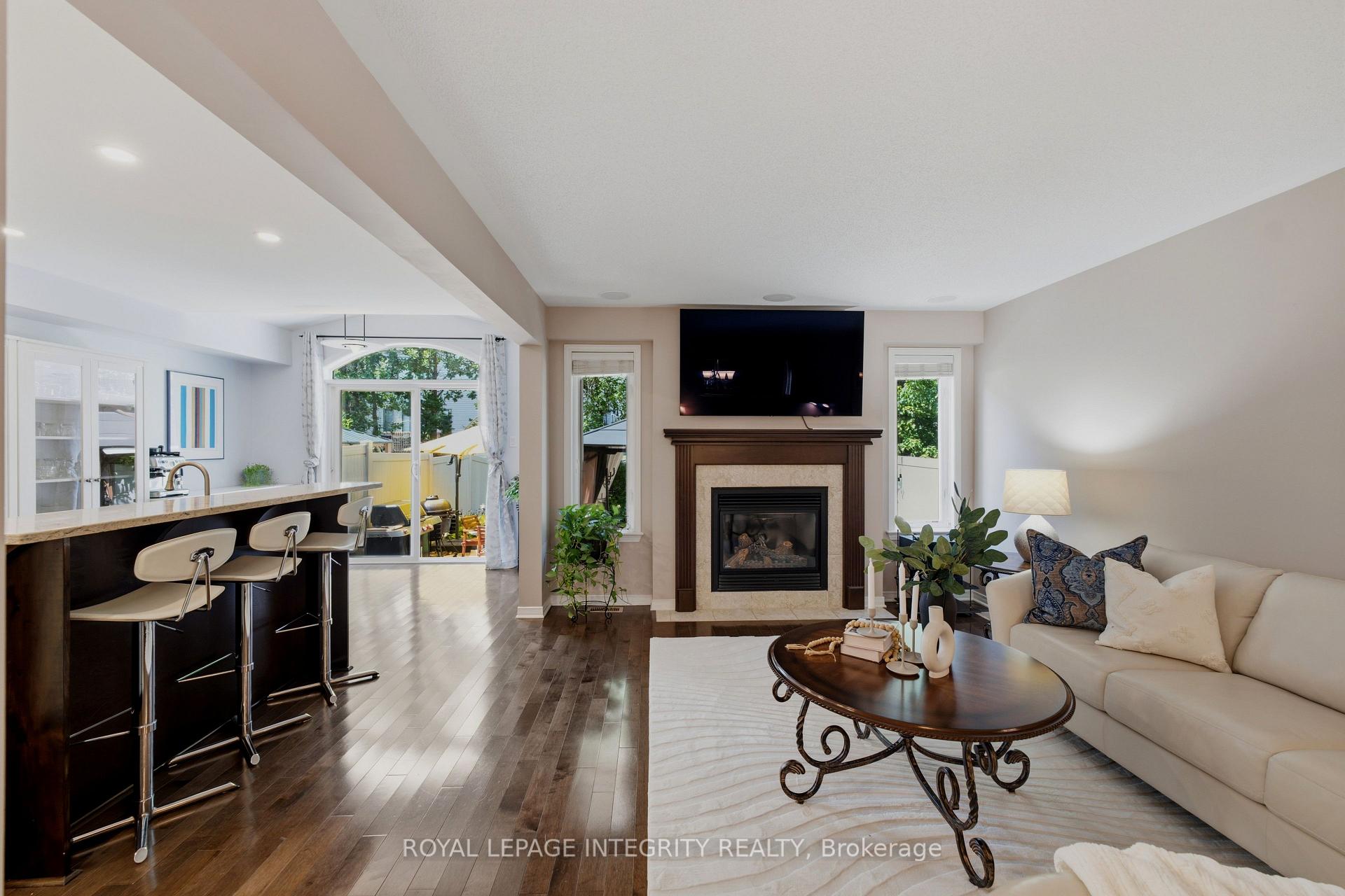 Photo 13 of 355 Celtic Ridge Crescent, Ottawa, Kanata - Morgan's Grant/South March — HOMEH