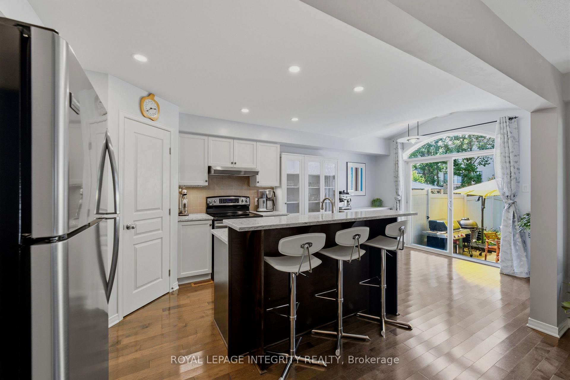 Photo 16 of 355 Celtic Ridge Crescent, Ottawa, Kanata - Morgan's Grant/South March — HOMEH