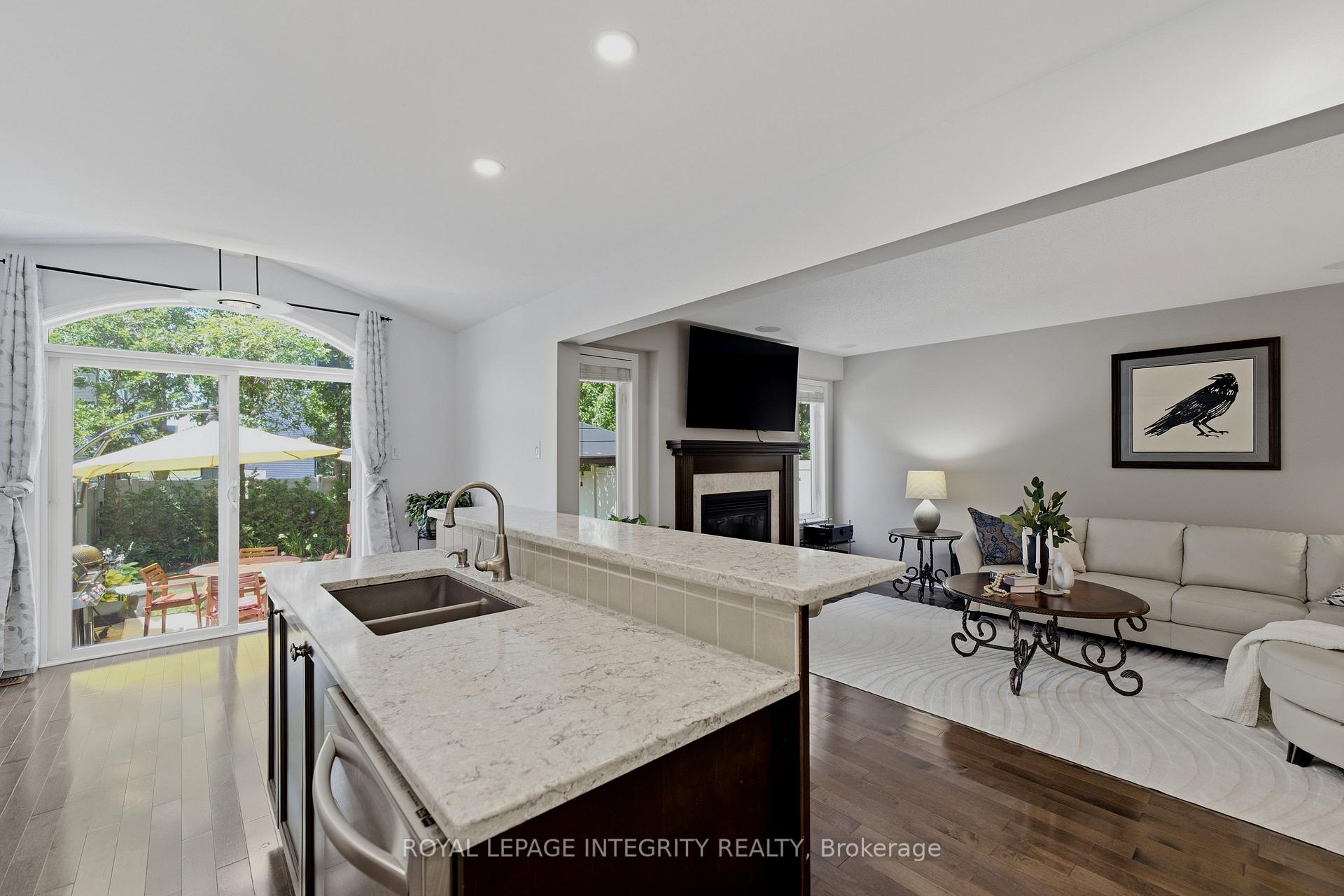 Photo 17 of 355 Celtic Ridge Crescent, Ottawa, Kanata - Morgan's Grant/South March — HOMEH