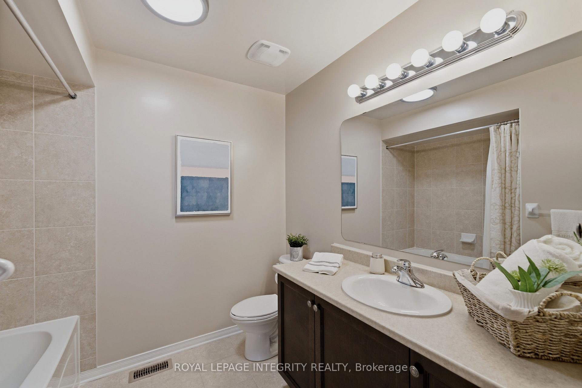 Photo 35 of 355 Celtic Ridge Crescent, Ottawa, Kanata - Morgan's Grant/South March — HOMEH