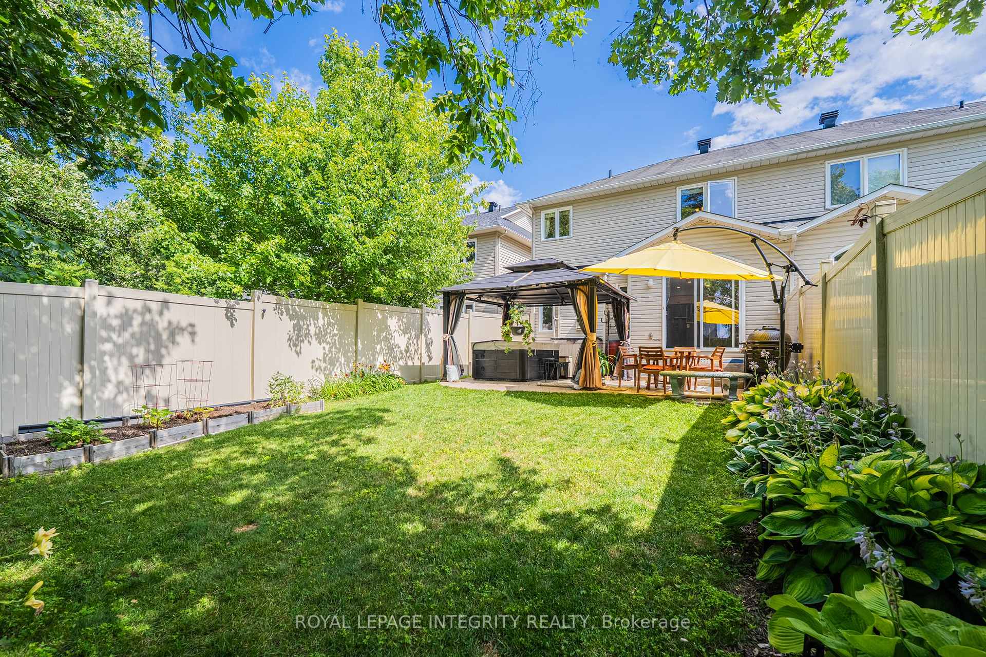 Photo 43 of 355 Celtic Ridge Crescent, Ottawa, Kanata - Morgan's Grant/South March — HOMEH