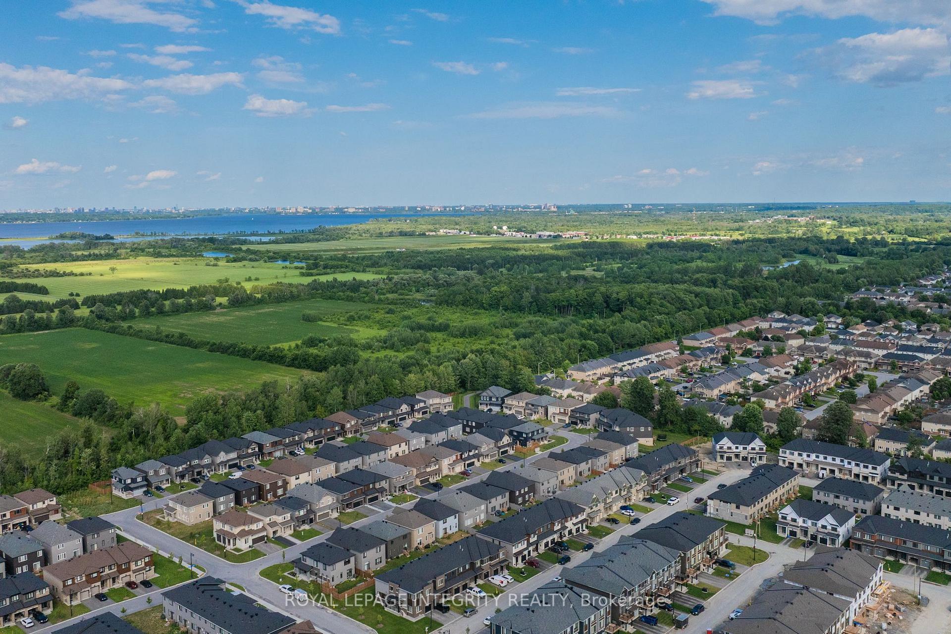 Photo 46 of 355 Celtic Ridge Crescent, Ottawa, Kanata - Morgan's Grant/South March — HOMEH