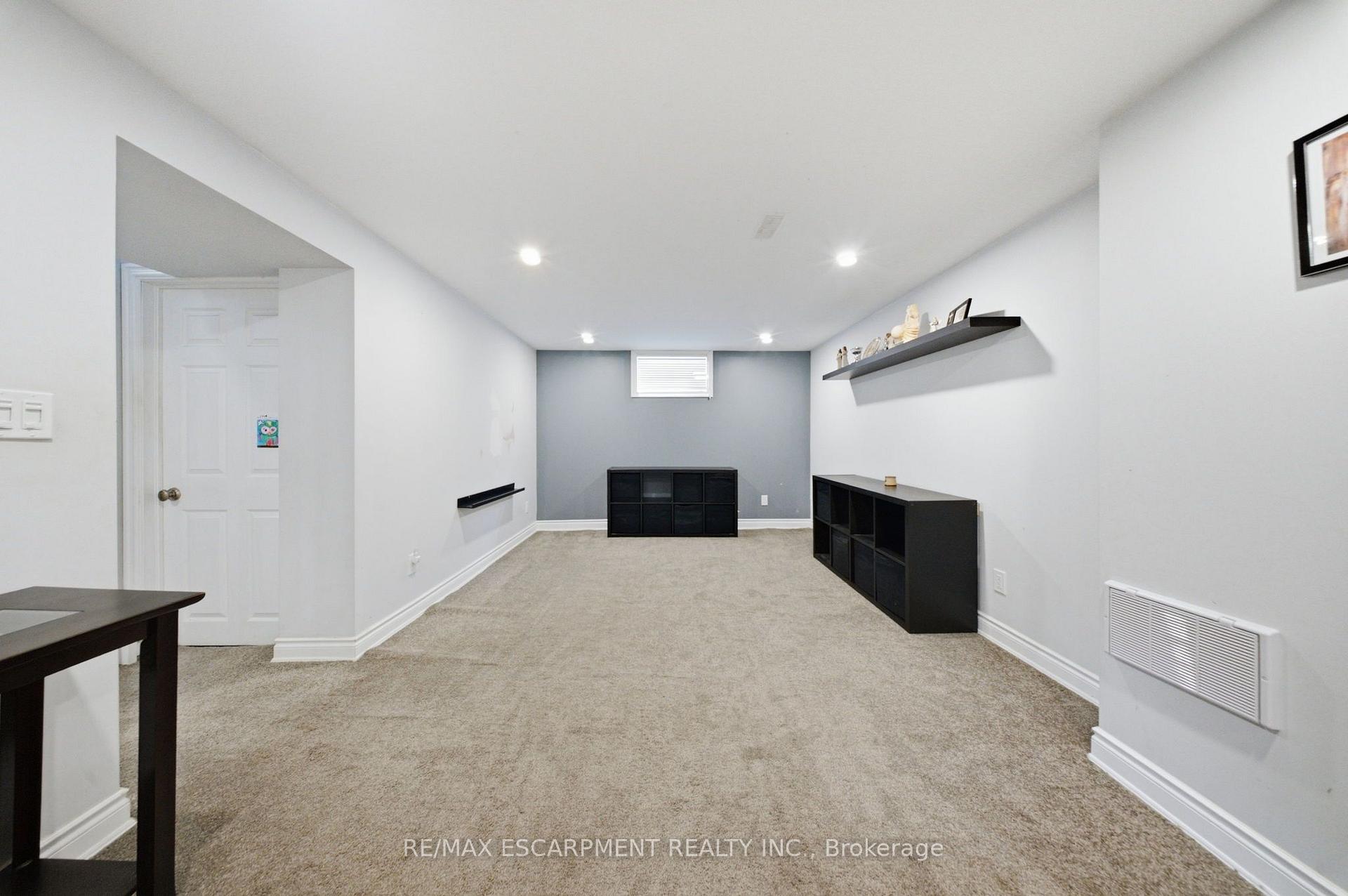Photo 21 of 203 West 31ST Street, Hamilton, Westcliffe — HOMEH