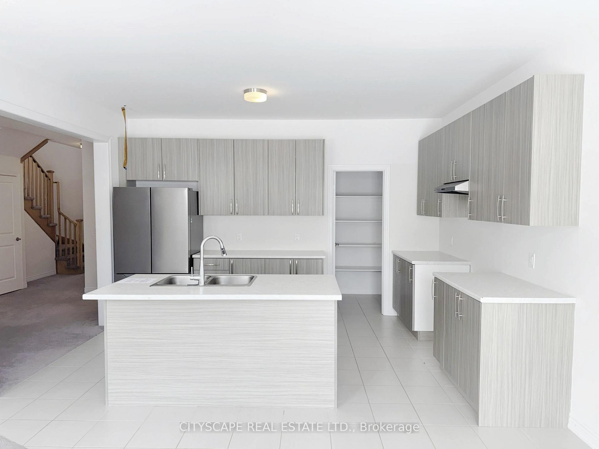 Photo 10 of 259 Rea Drive, Centre Wellington, Fergus — HOMEH