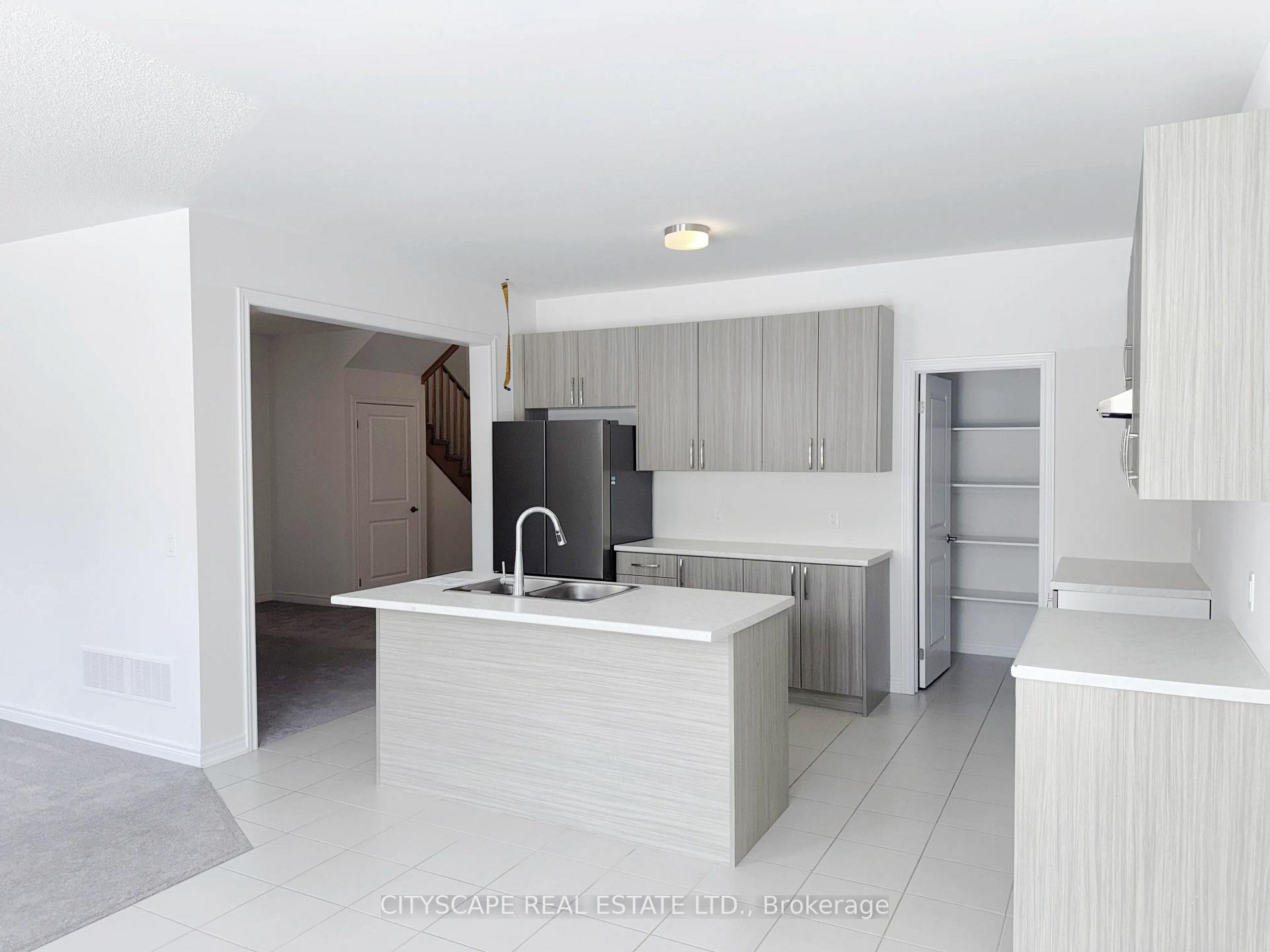 Photo 11 of 259 Rea Drive, Centre Wellington, Fergus — HOMEH