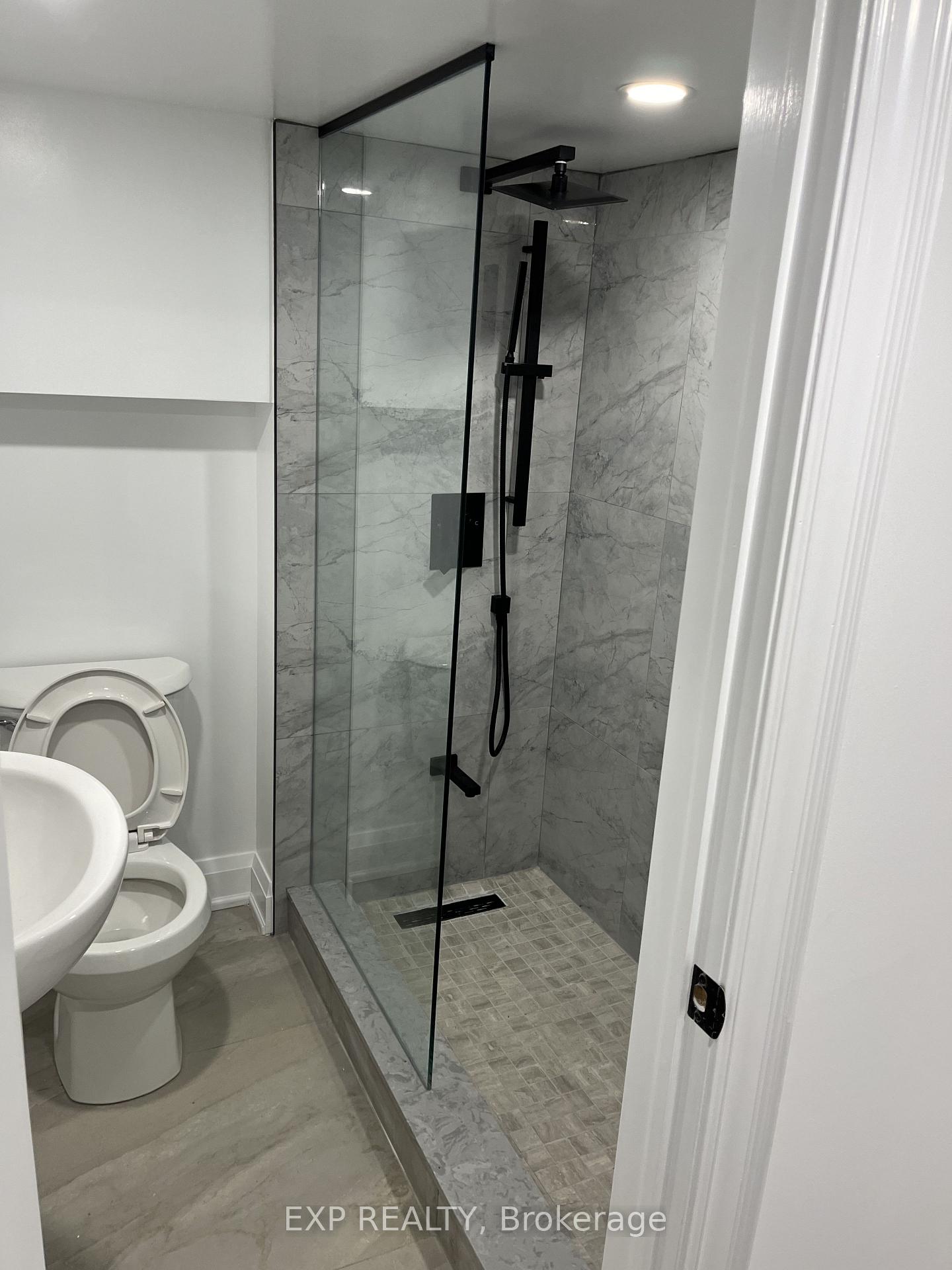 Photo 13 of Unit Lower, 143 Gladstone Avenue, Toronto, Little Portugal — HOMEH