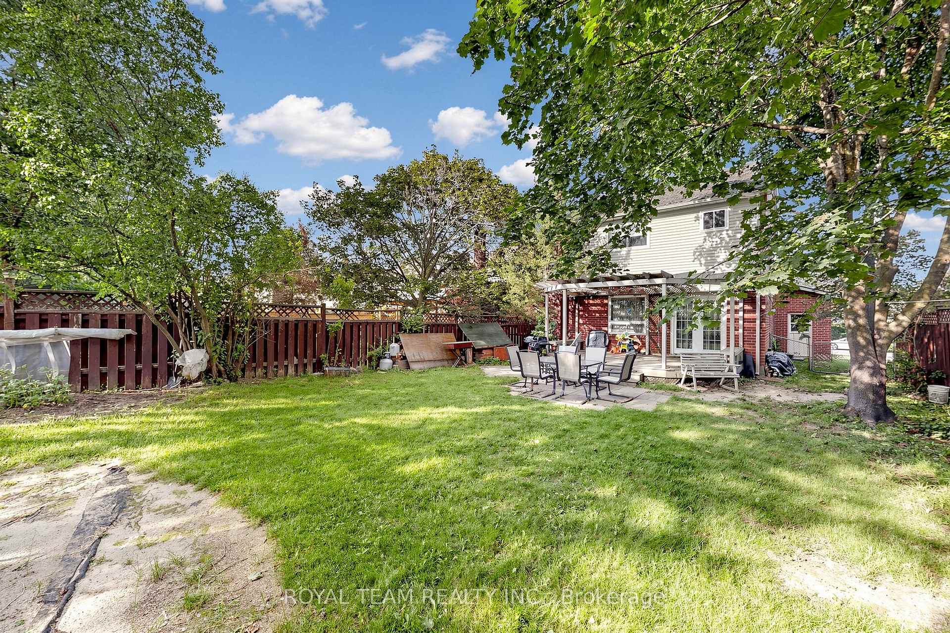 Photo 29 of 28 Ailsa Drive, Georgina, Keswick North — HOMEH